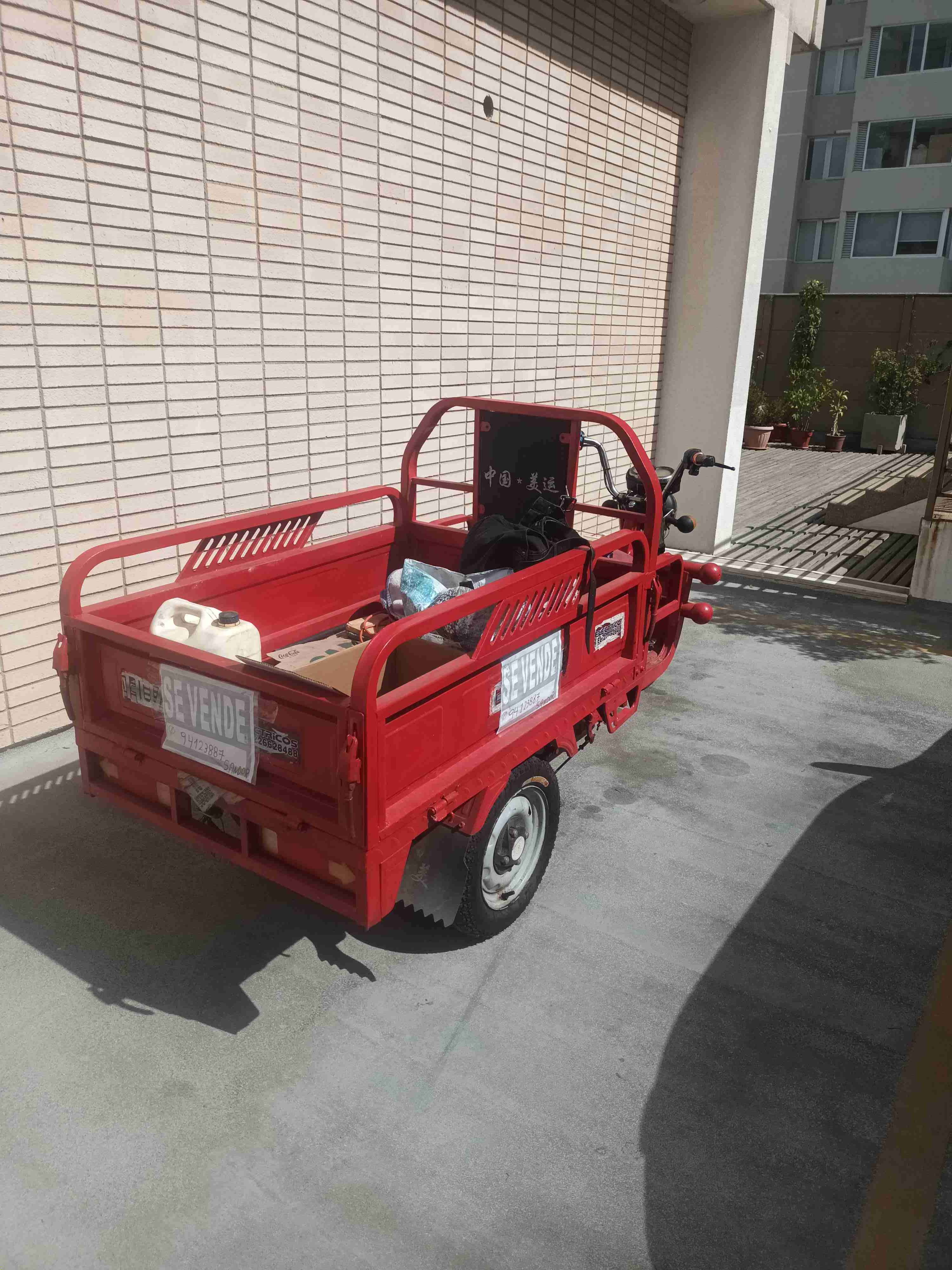 Triciclo electrico huajin - miniatura 2