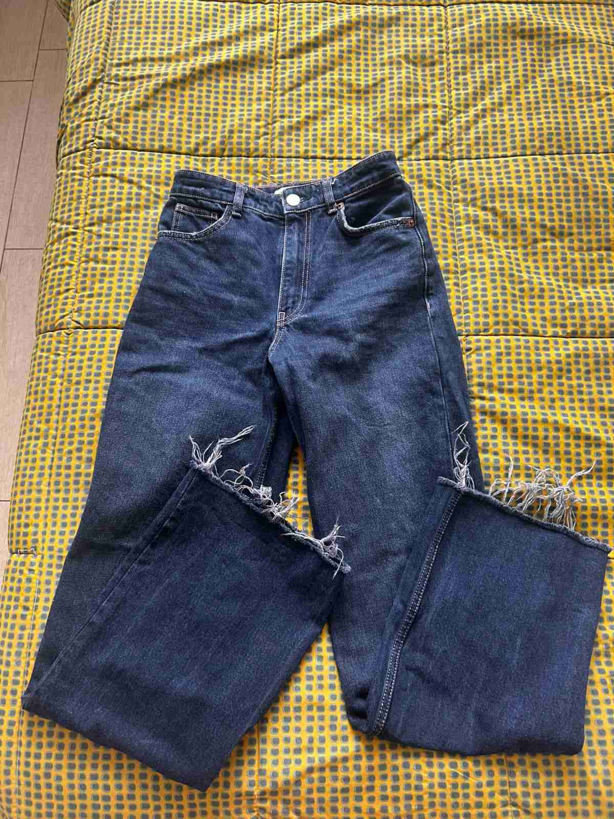 Jeans azul con flecos - 1