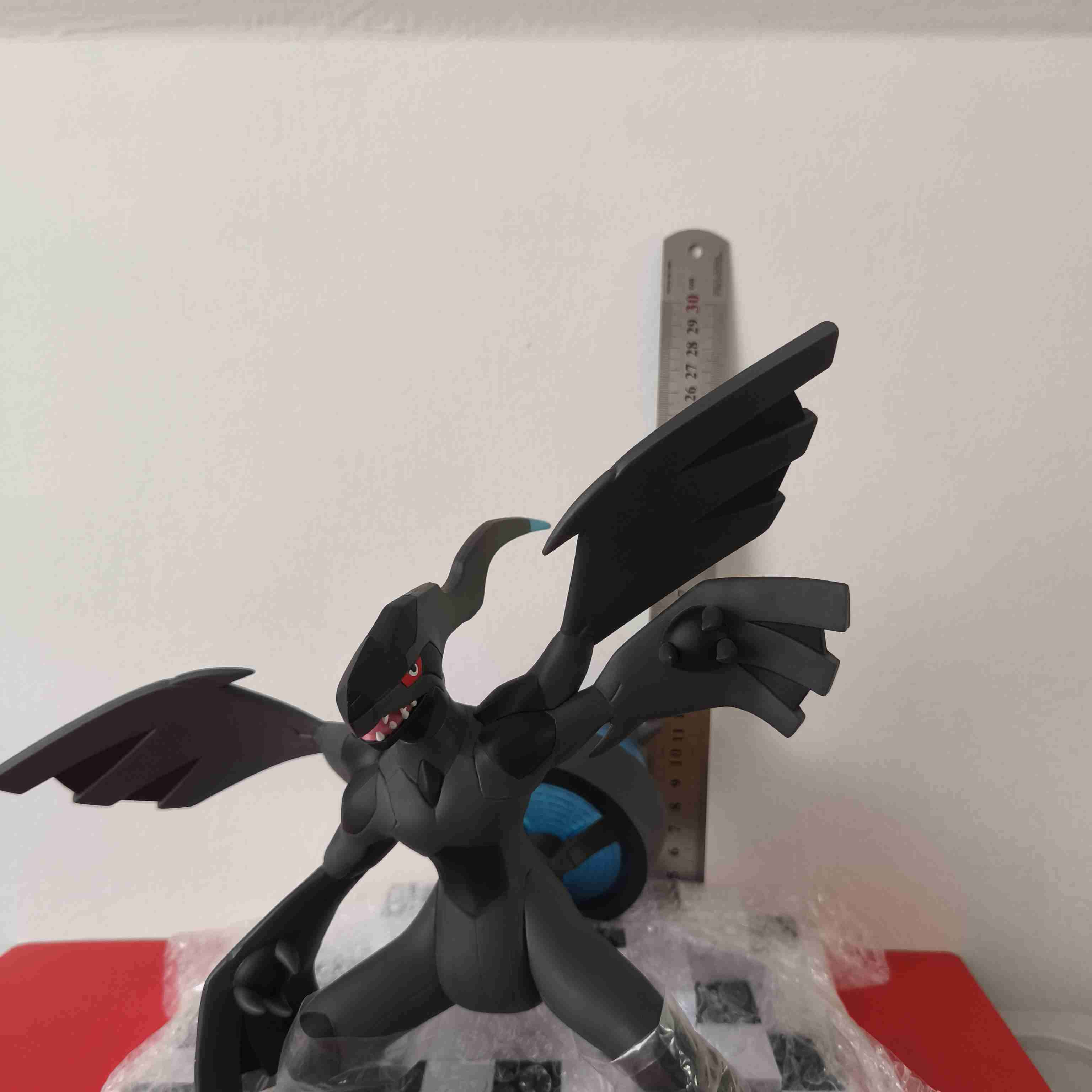 Figura coleccionable Zekrom - 2