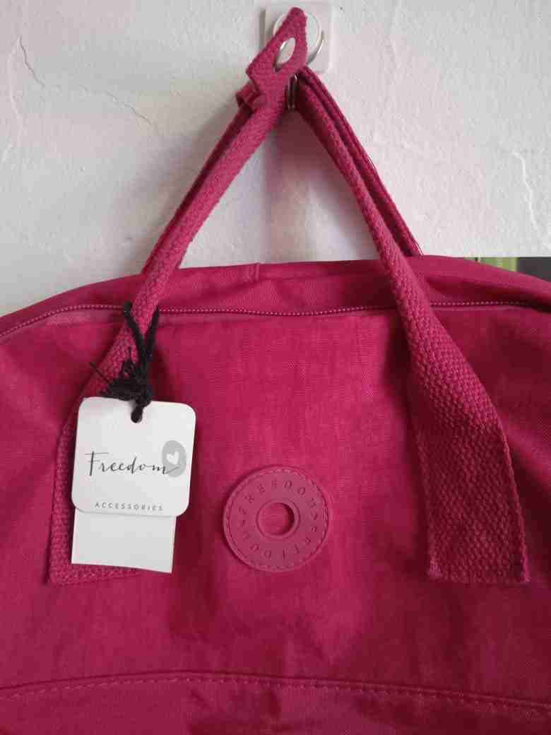 Mochila Marca Freedom rosada - Nueva - 2