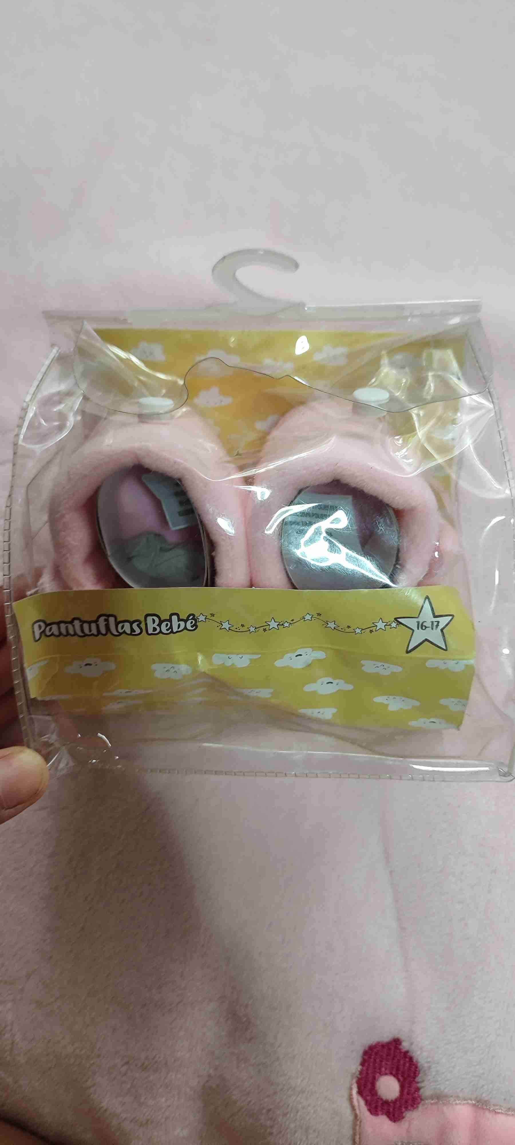 Pantuflas bebé rosadas nuevas! - miniatura 1
