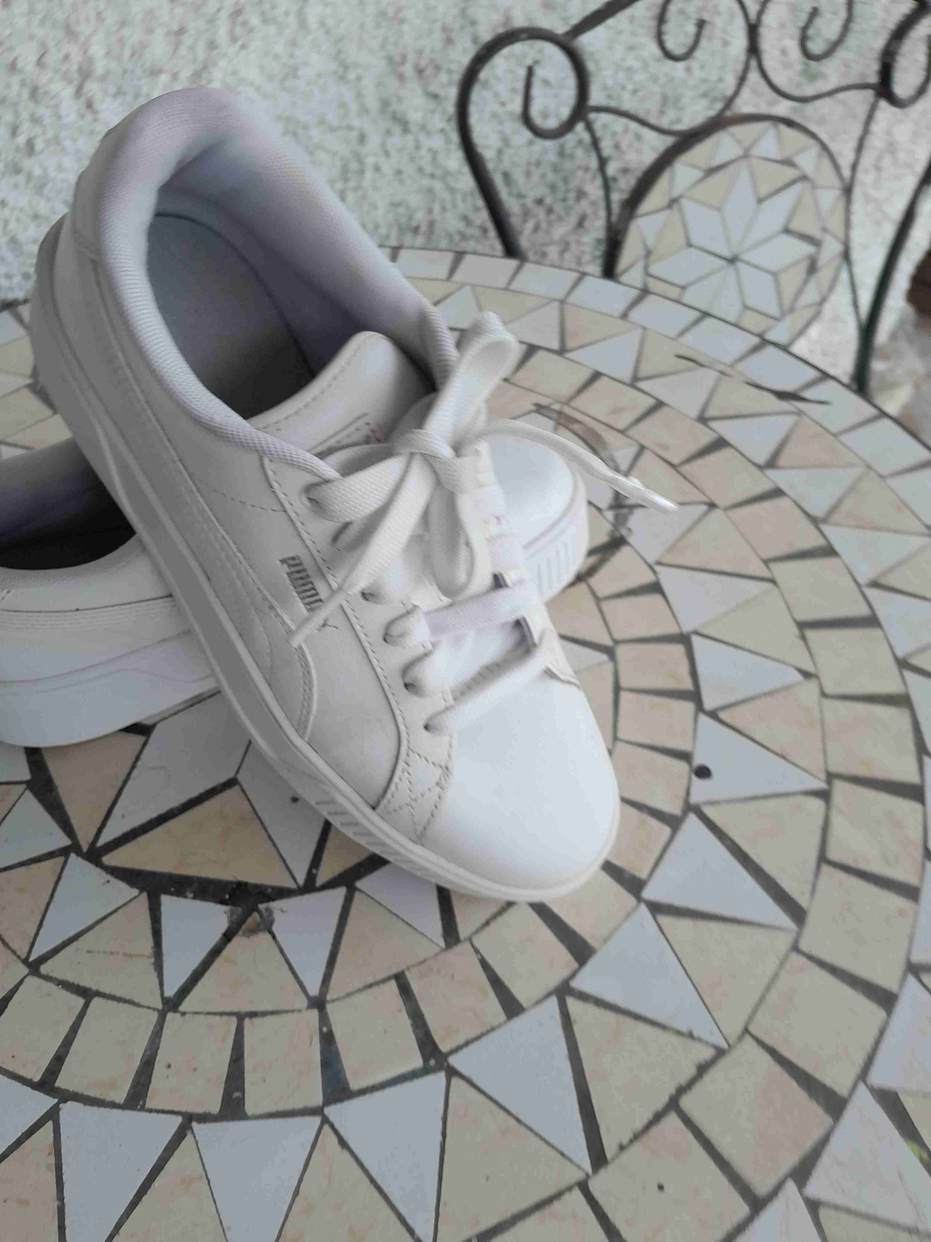 Zapatillas blancas casuales - 3