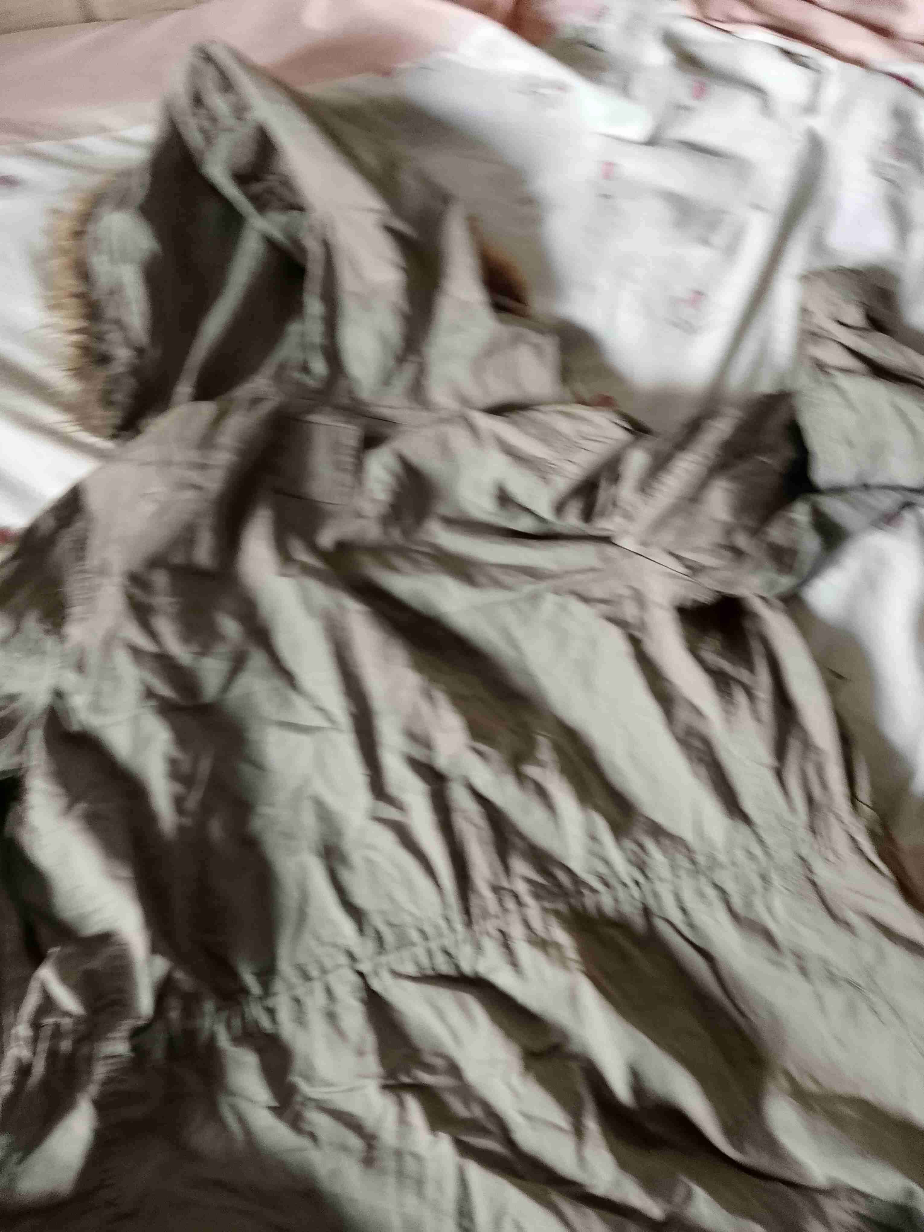 Parka beige con capucha - miniatura 2