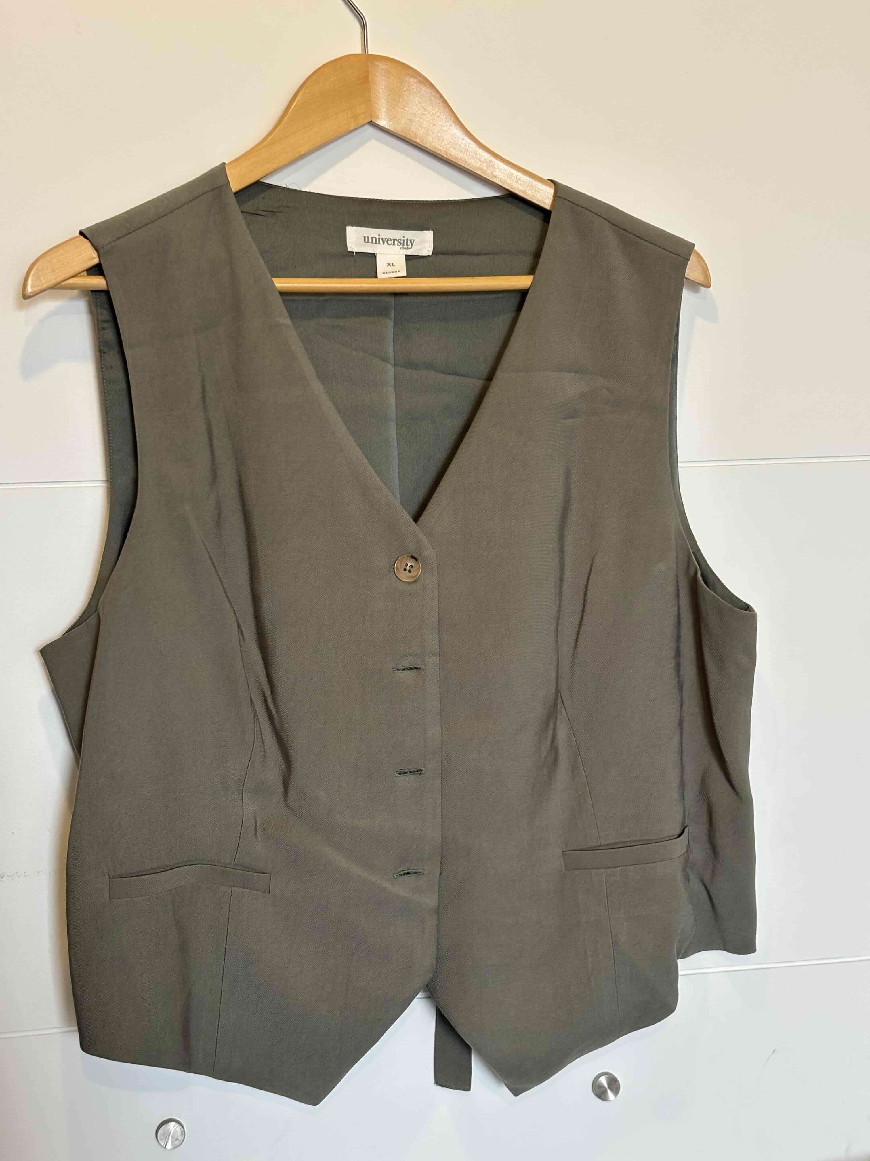 Chaleco sin mangas verde musgo XL - 1