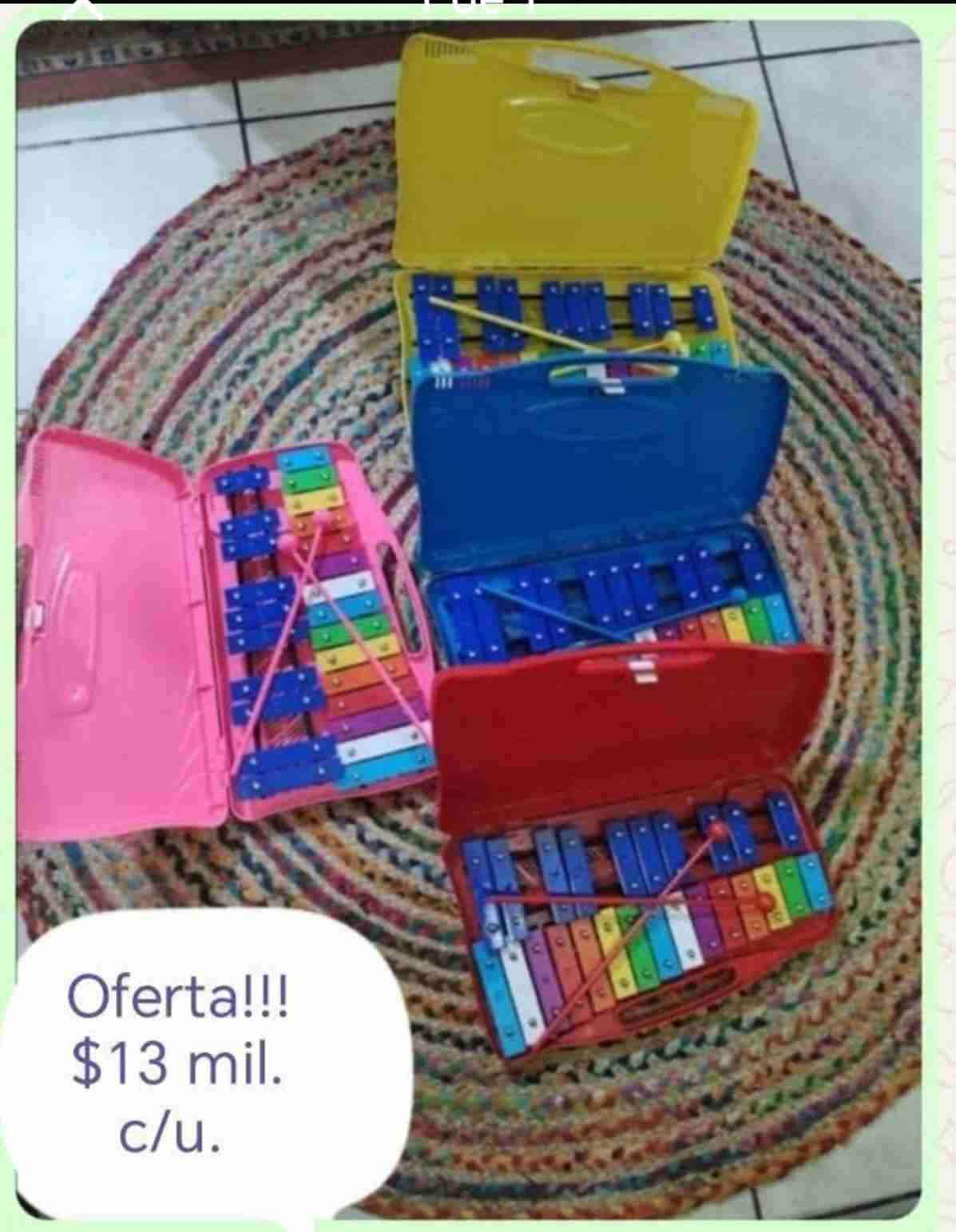 Metalófono colorido en estuche - 1