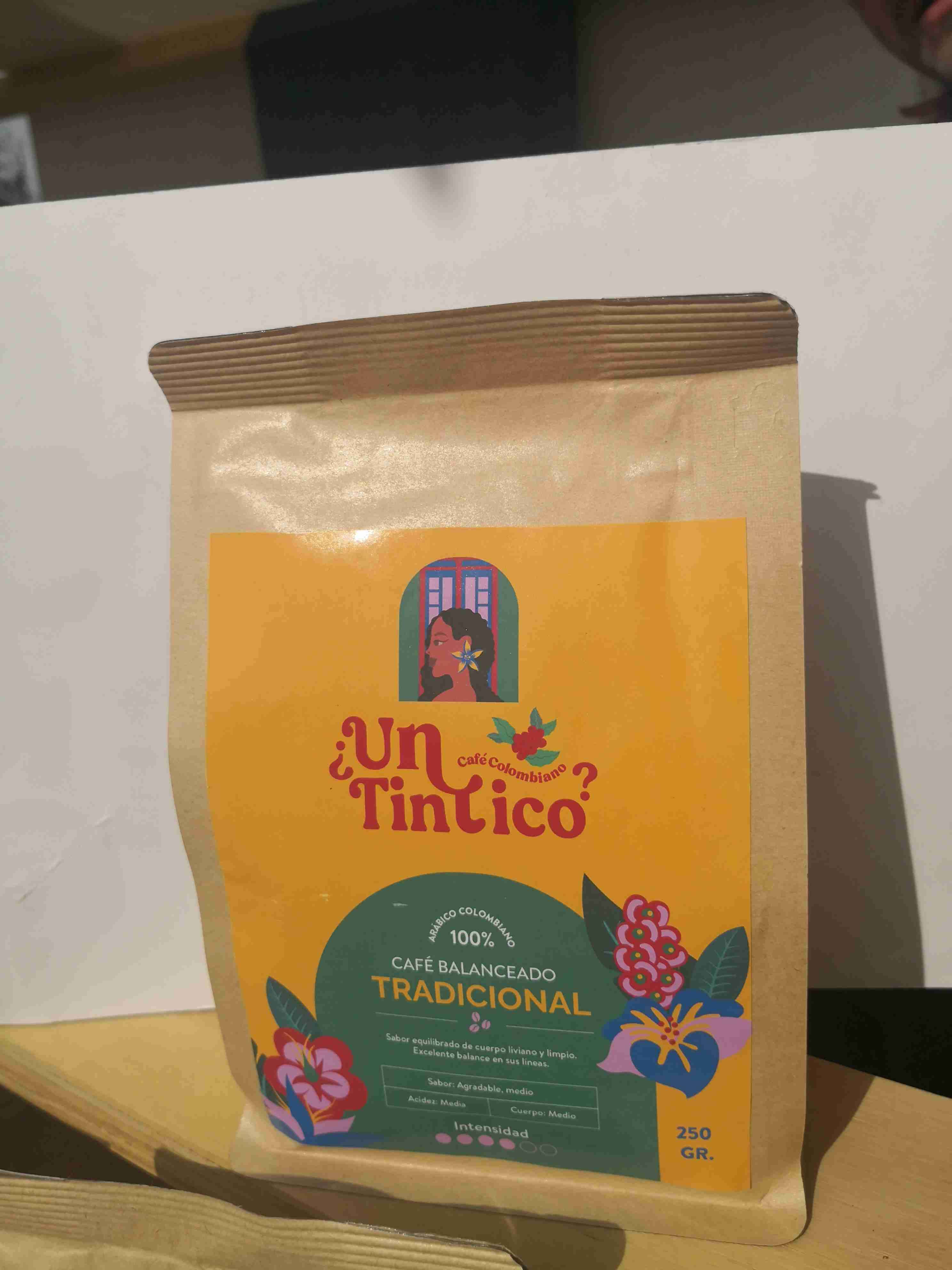Café Colombiano balanceado grano 250g