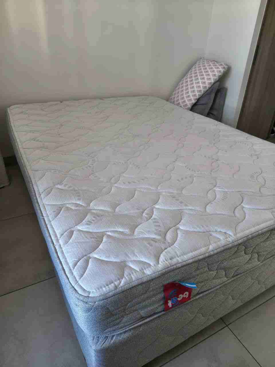 Cama 2 plazas en perfecto estado!!! - miniatura 1