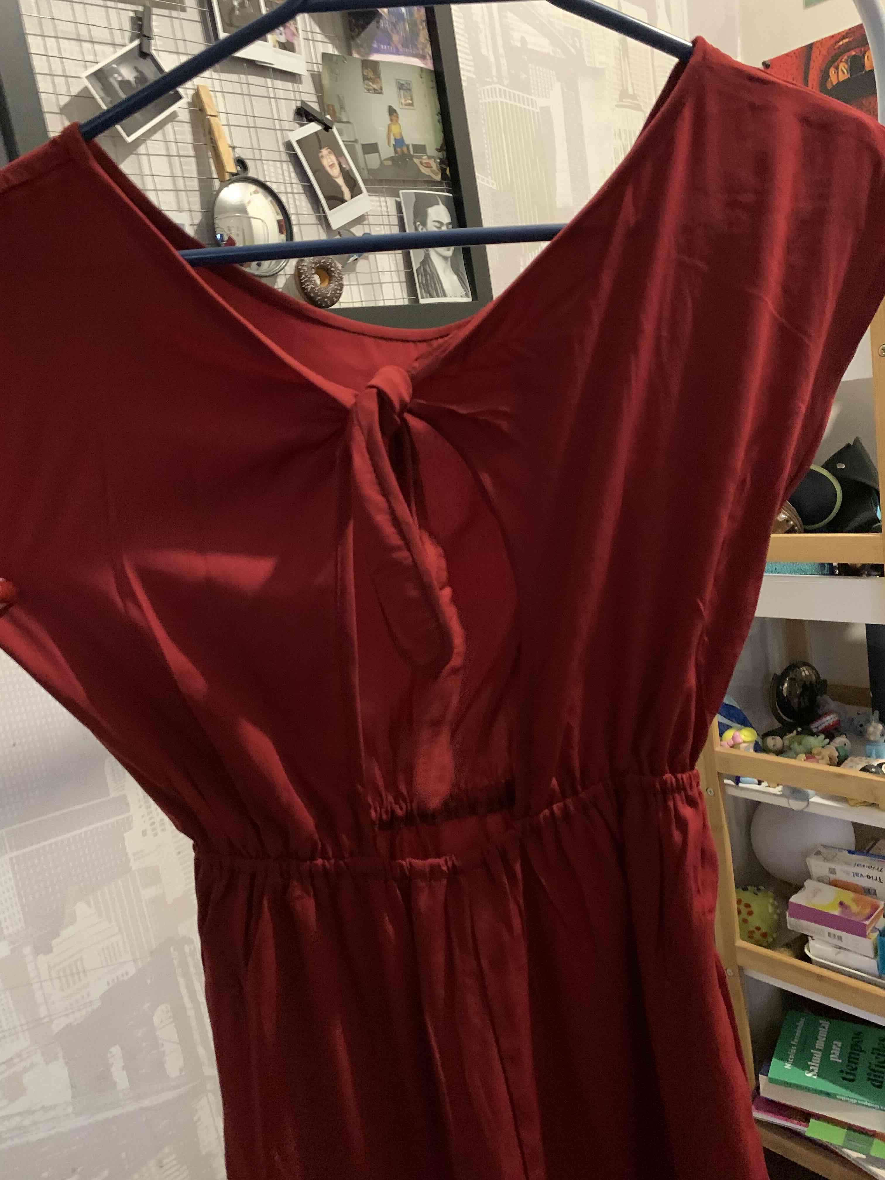 Vestido rojo casual - miniatura 3