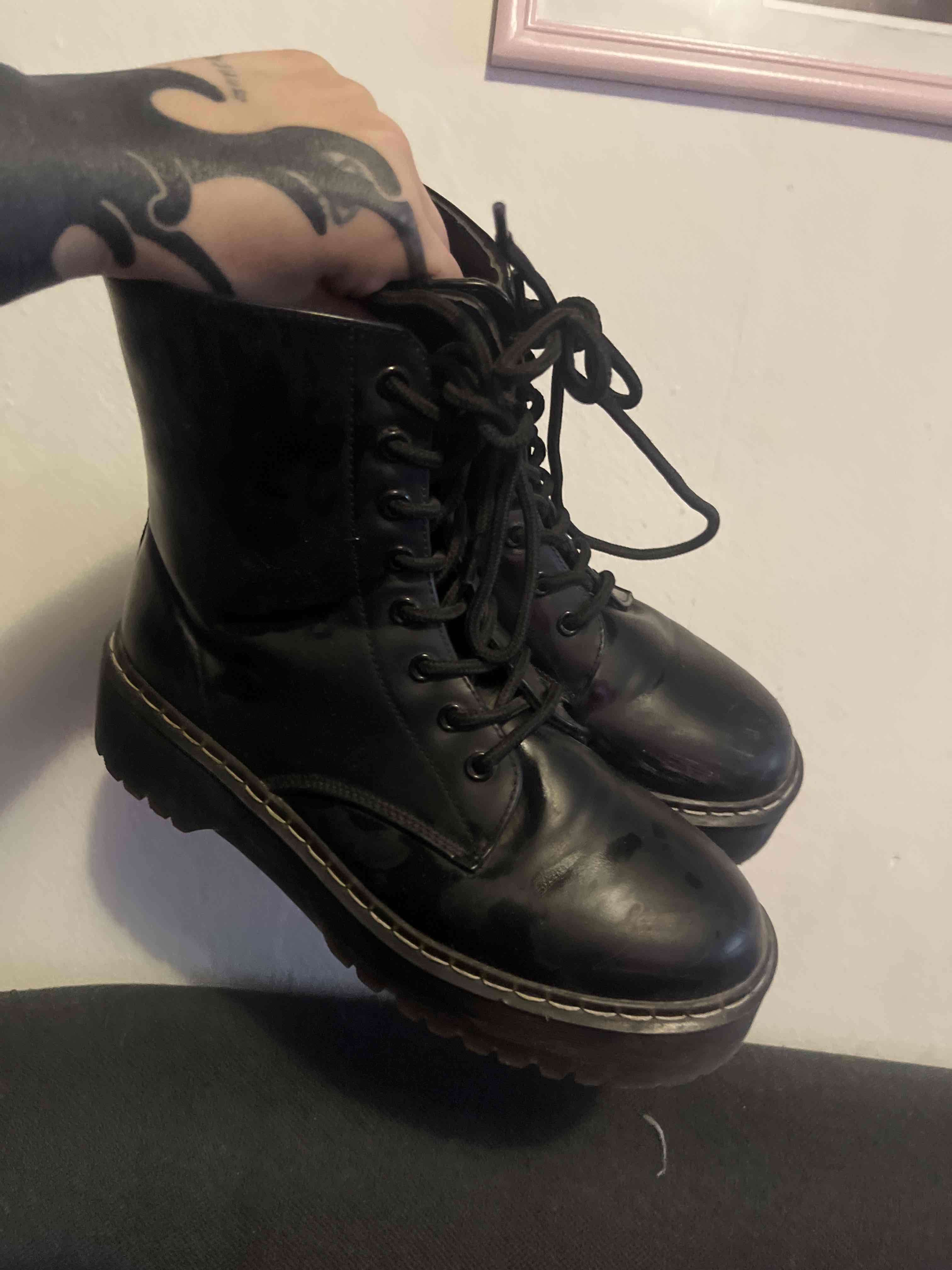 Botas negras de combate - 1