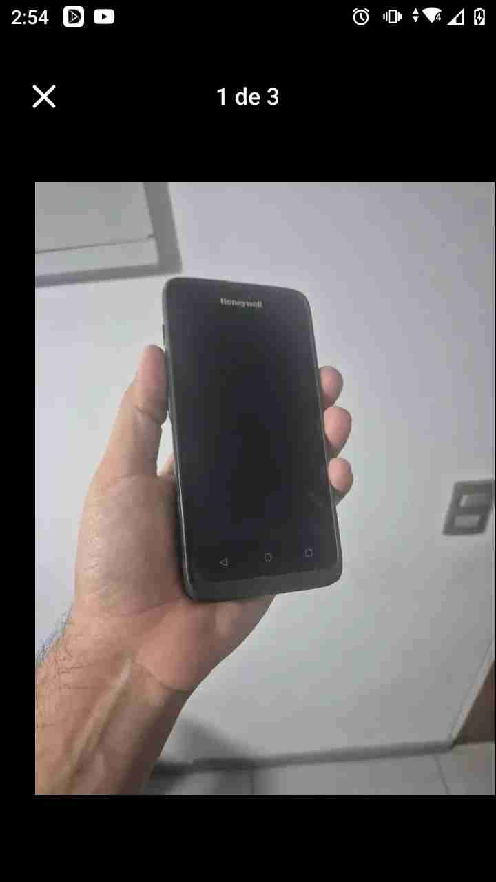 Teléfono móvil negro usado - miniatura 3