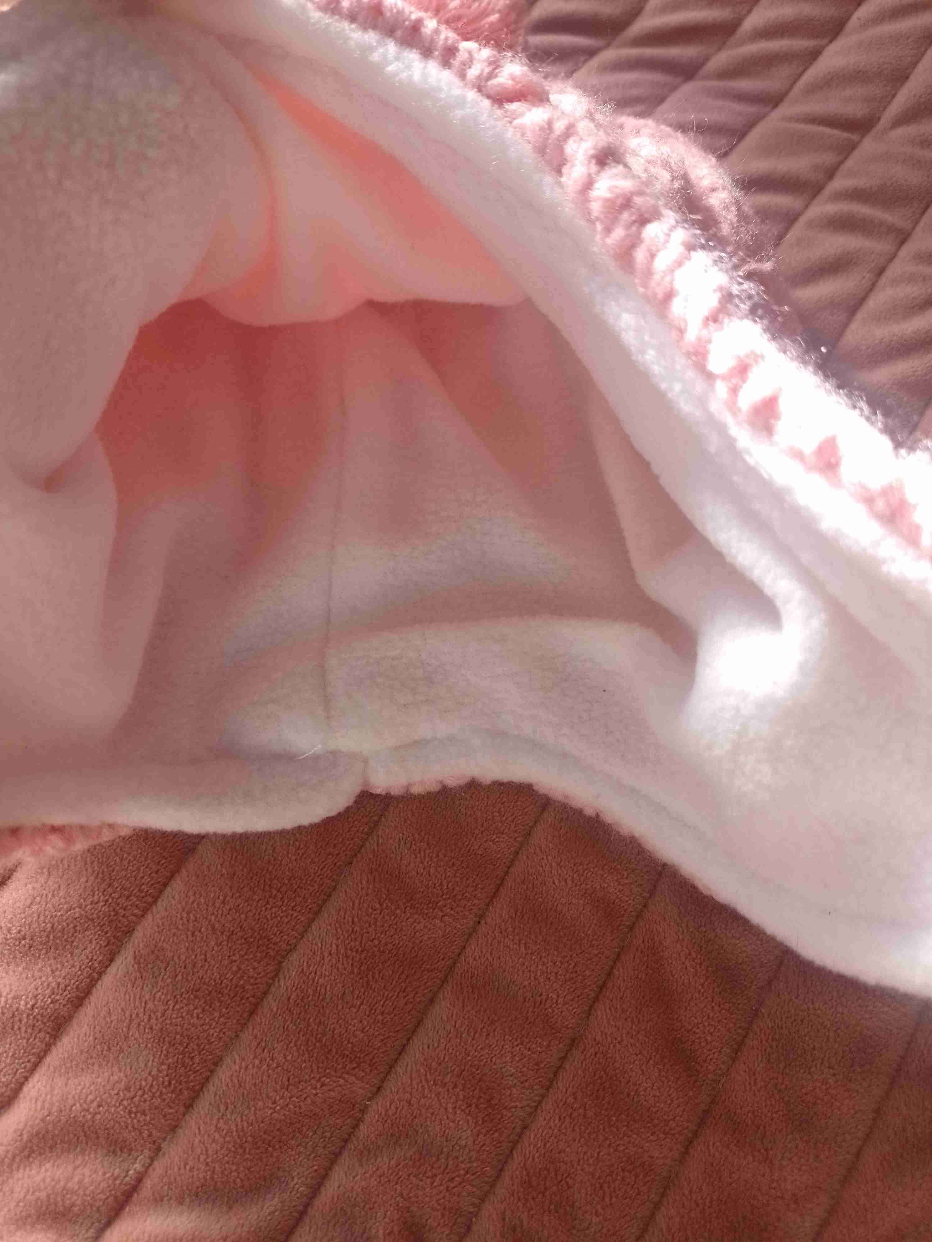 Gorro tejido rosado con pompon - miniatura 2