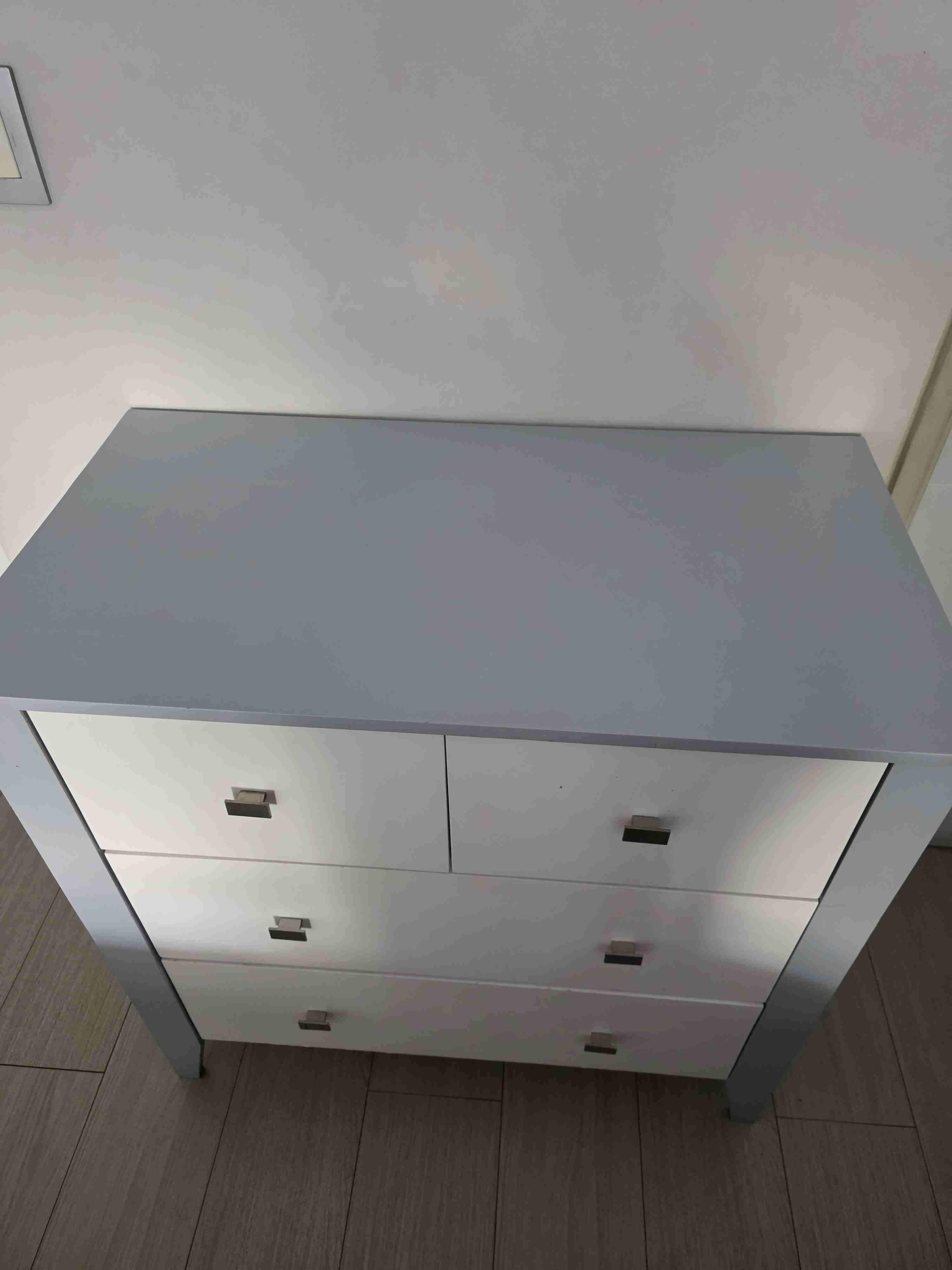 Cómoda cajonera en excelente estado - miniatura 6