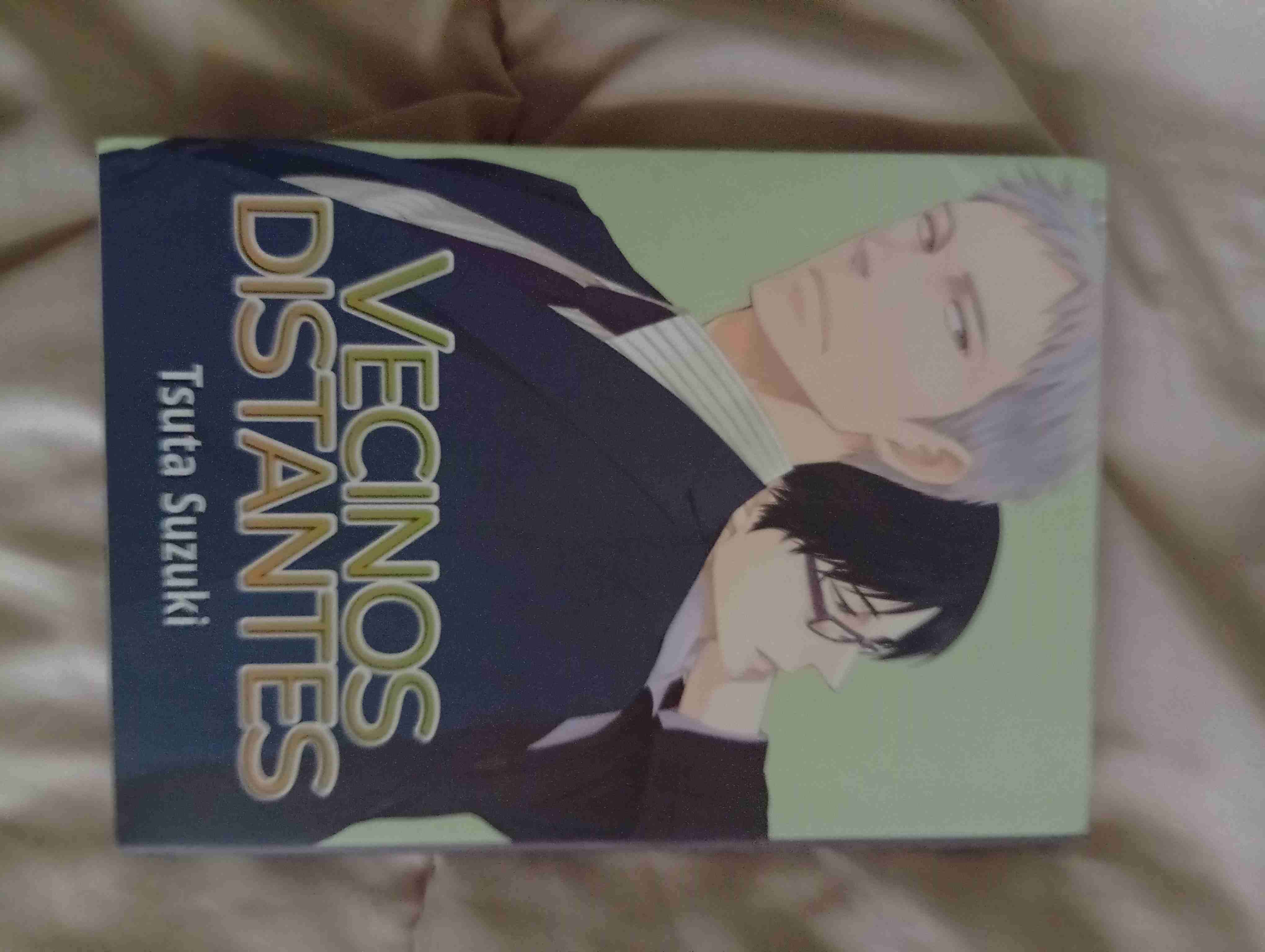 Manga Vecinos Distantes