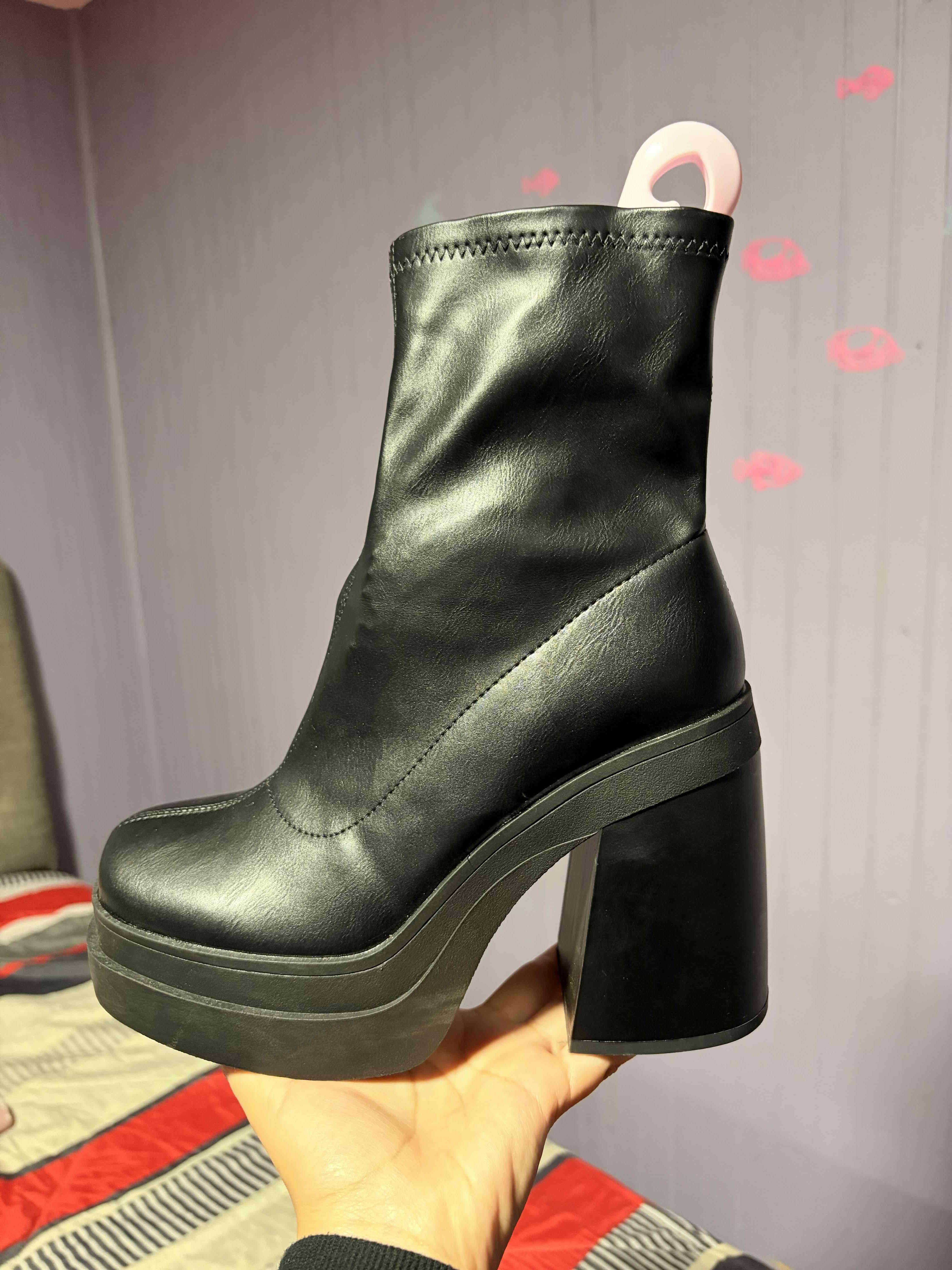 Botines “Bratz” T39 - miniatura 2