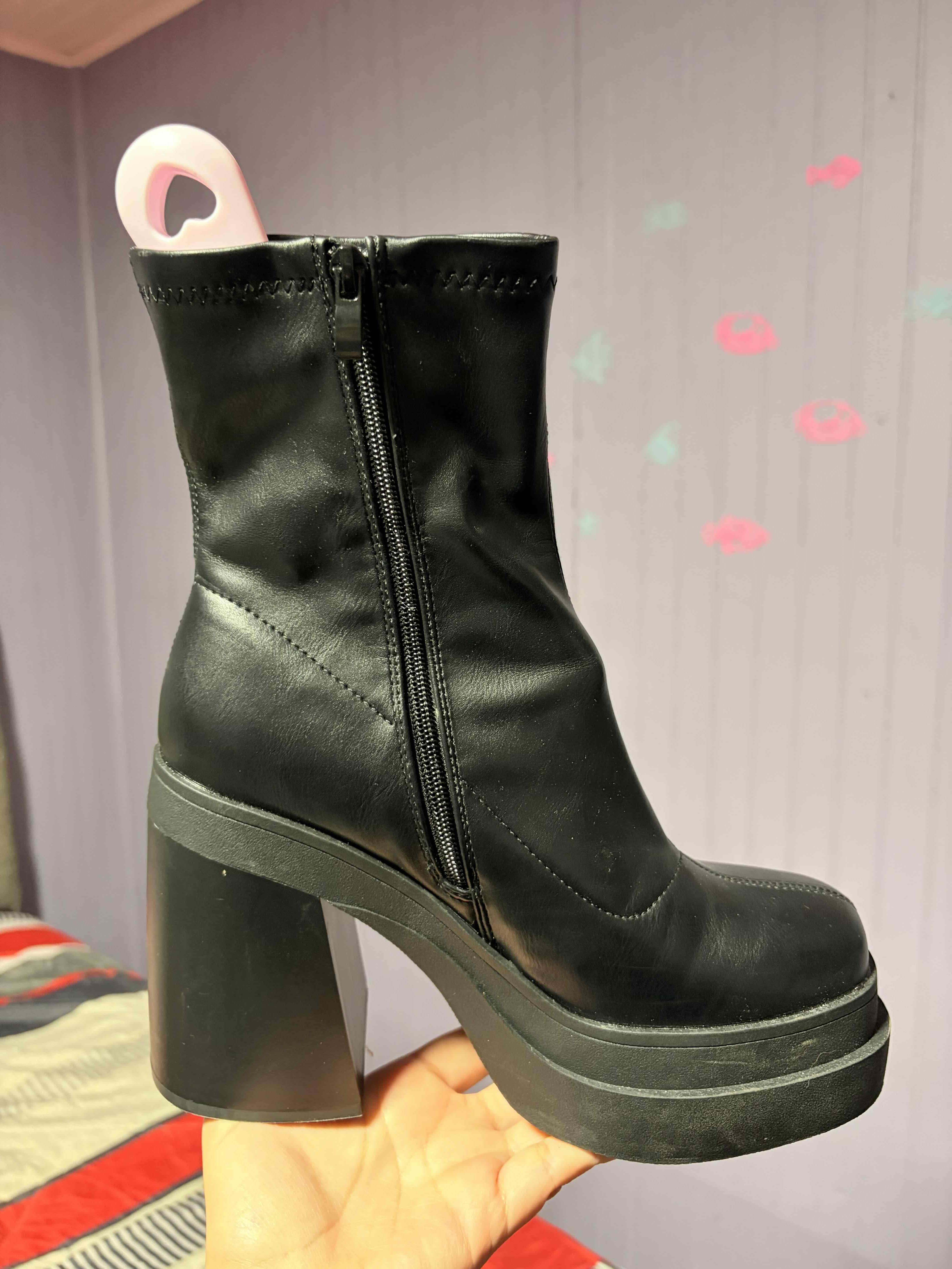 Botines “Bratz” T39 - miniatura 3