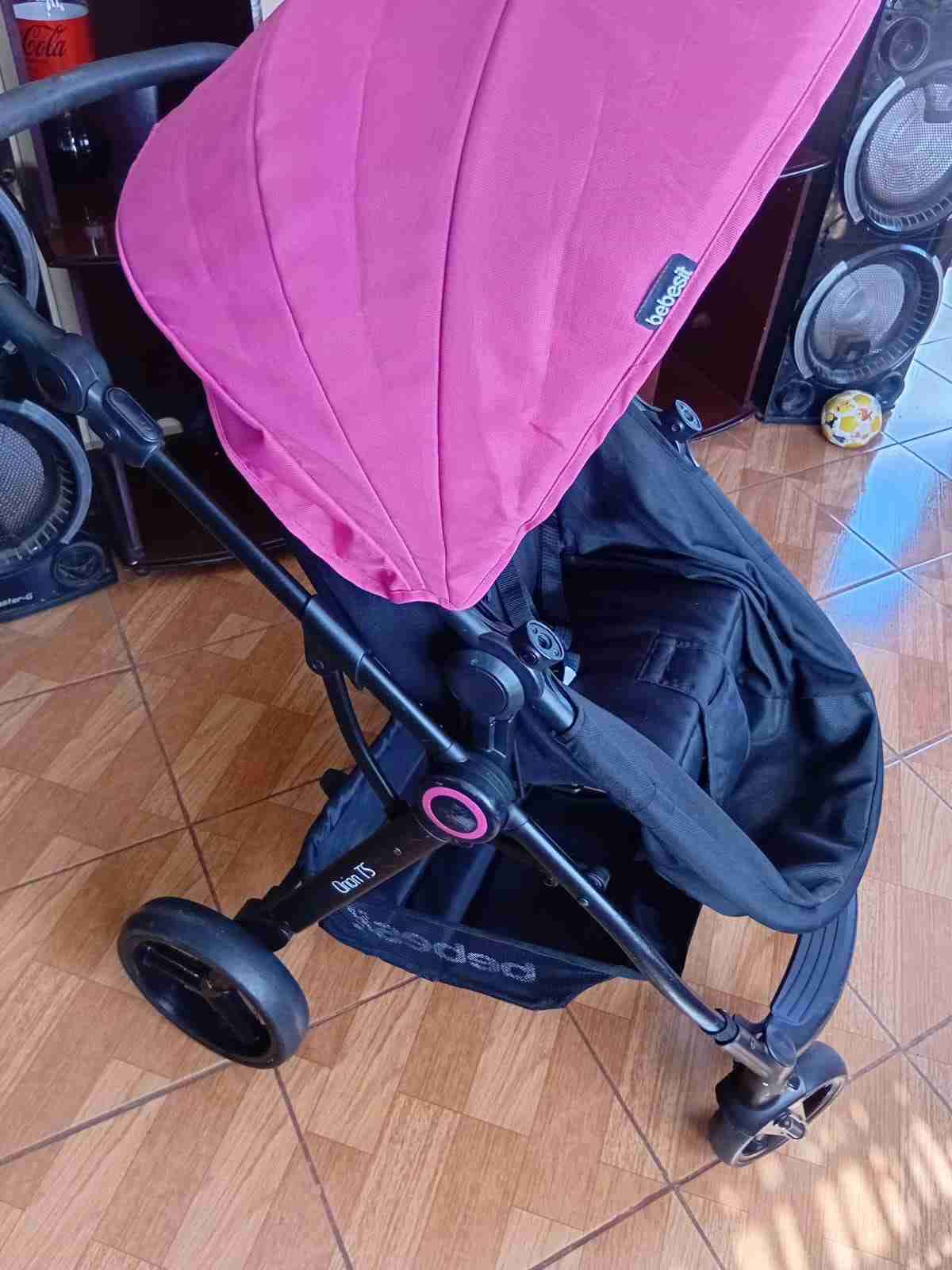 Coche de bebé rosa y negro - miniatura 2