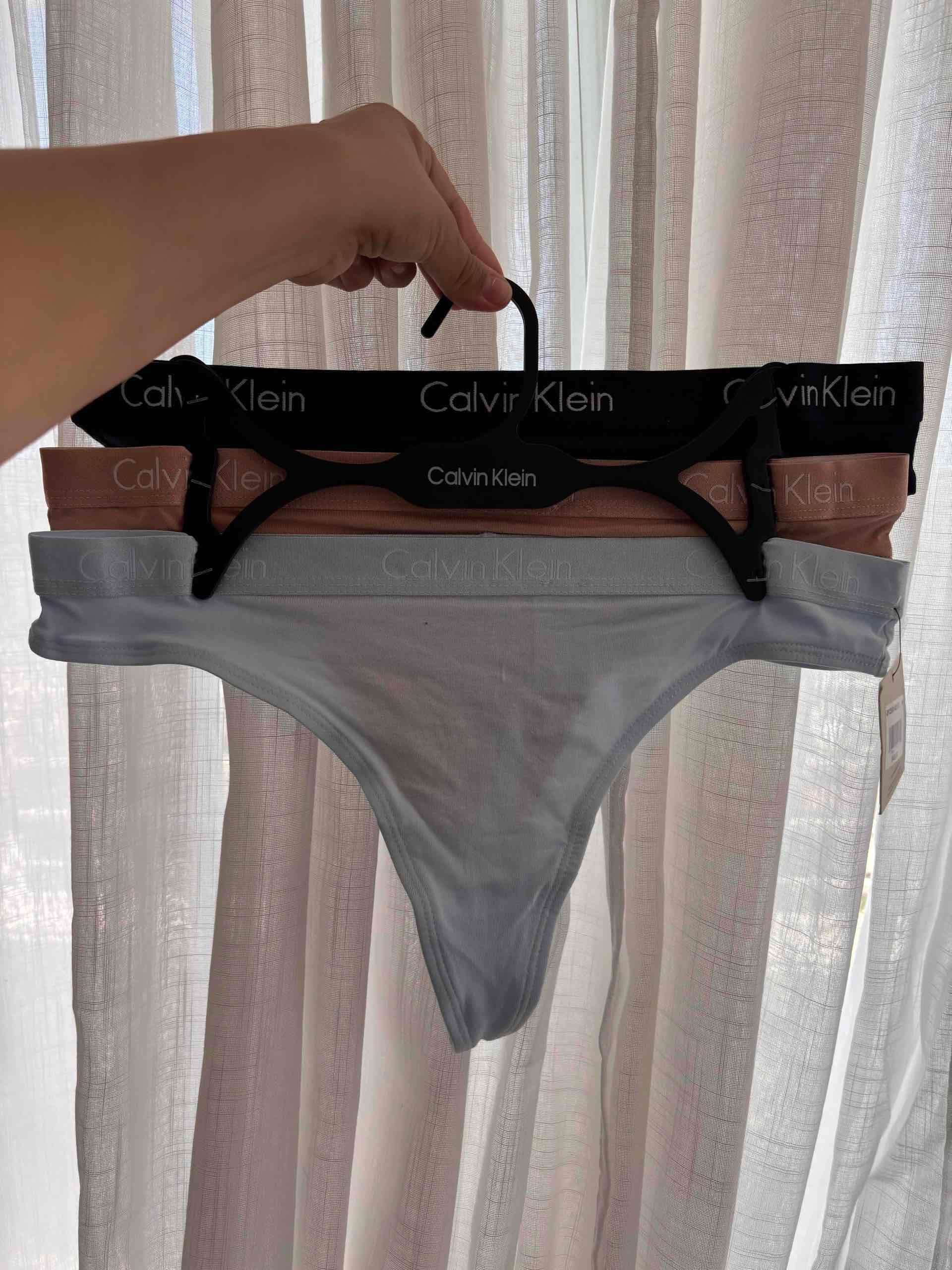 Pack de tangas Calvin Klein - miniatura 3