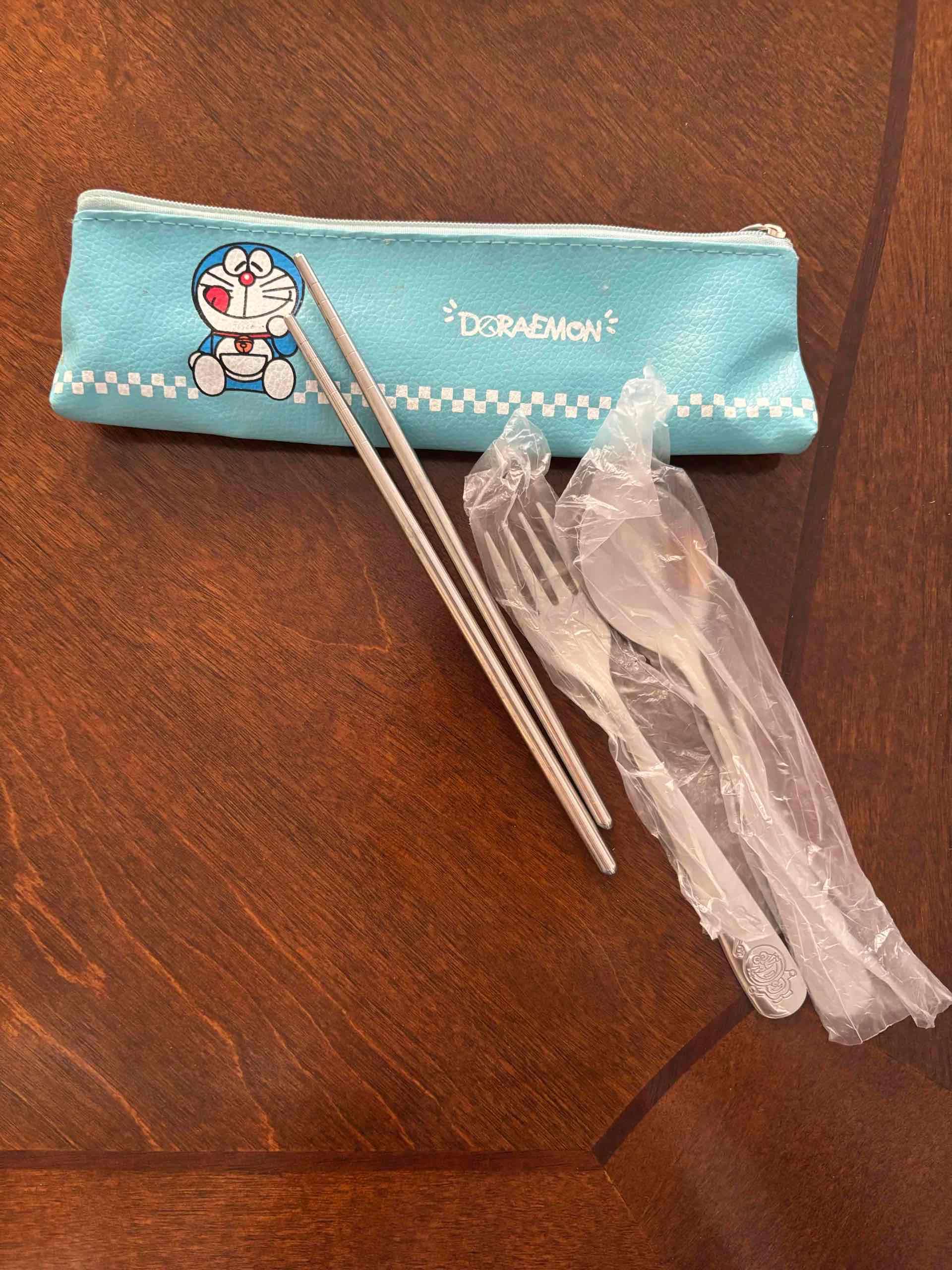 Estuche Doraemon celeste - miniatura 2