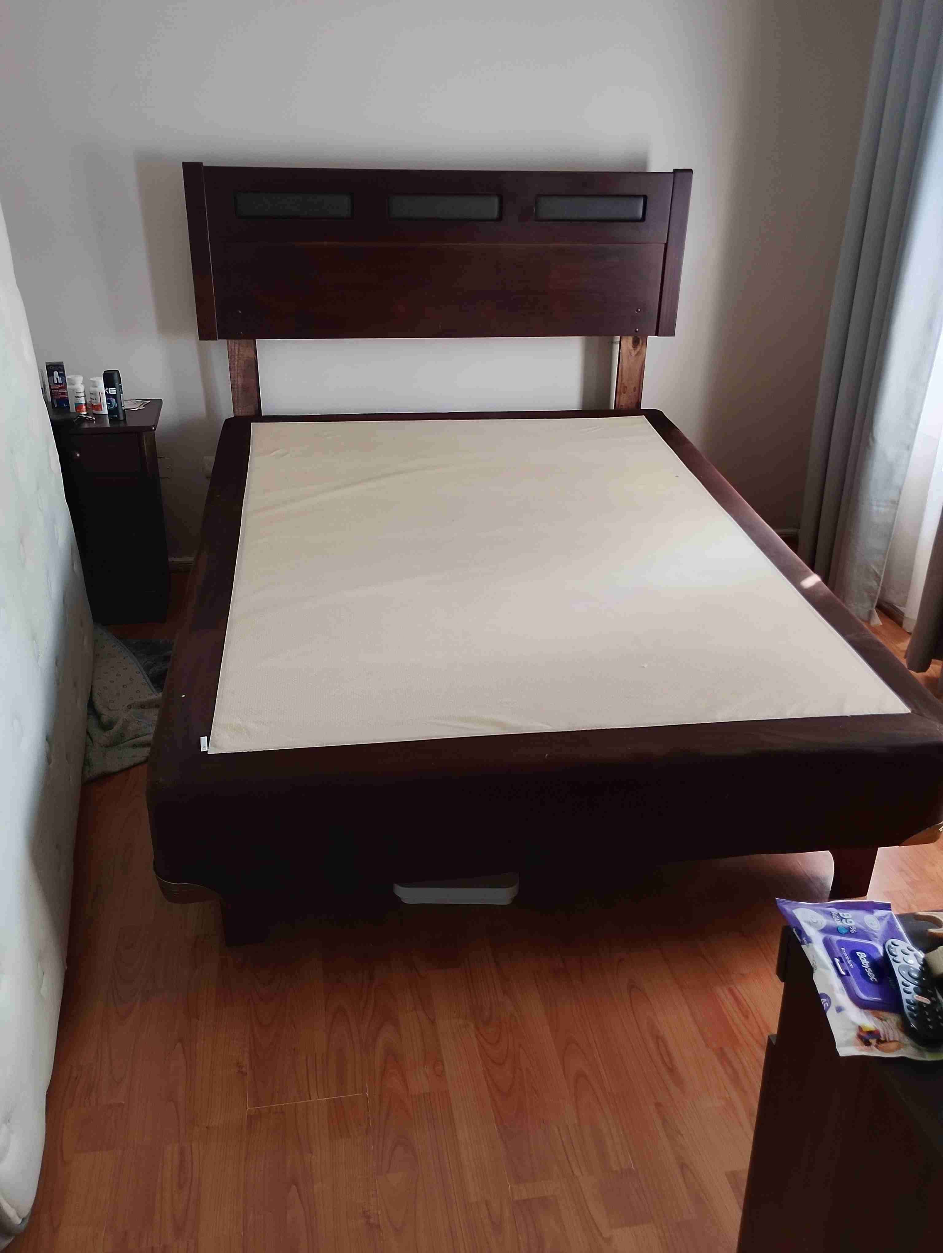 Cama con respaldo de madera 2 plazas - miniatura 2