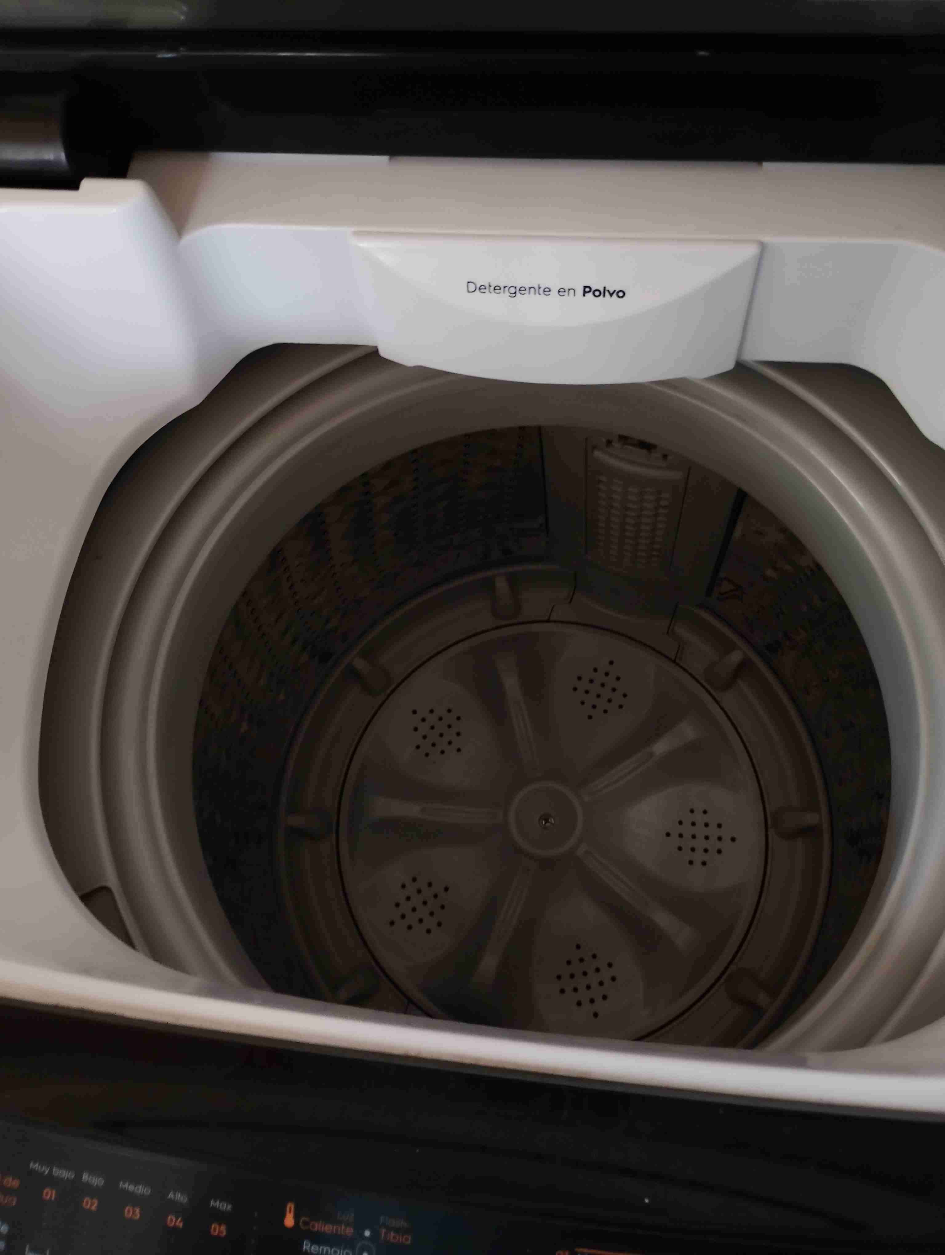 Lavadora carga superior 9,5 kilos Mademsa Fuzzy - miniatura 1