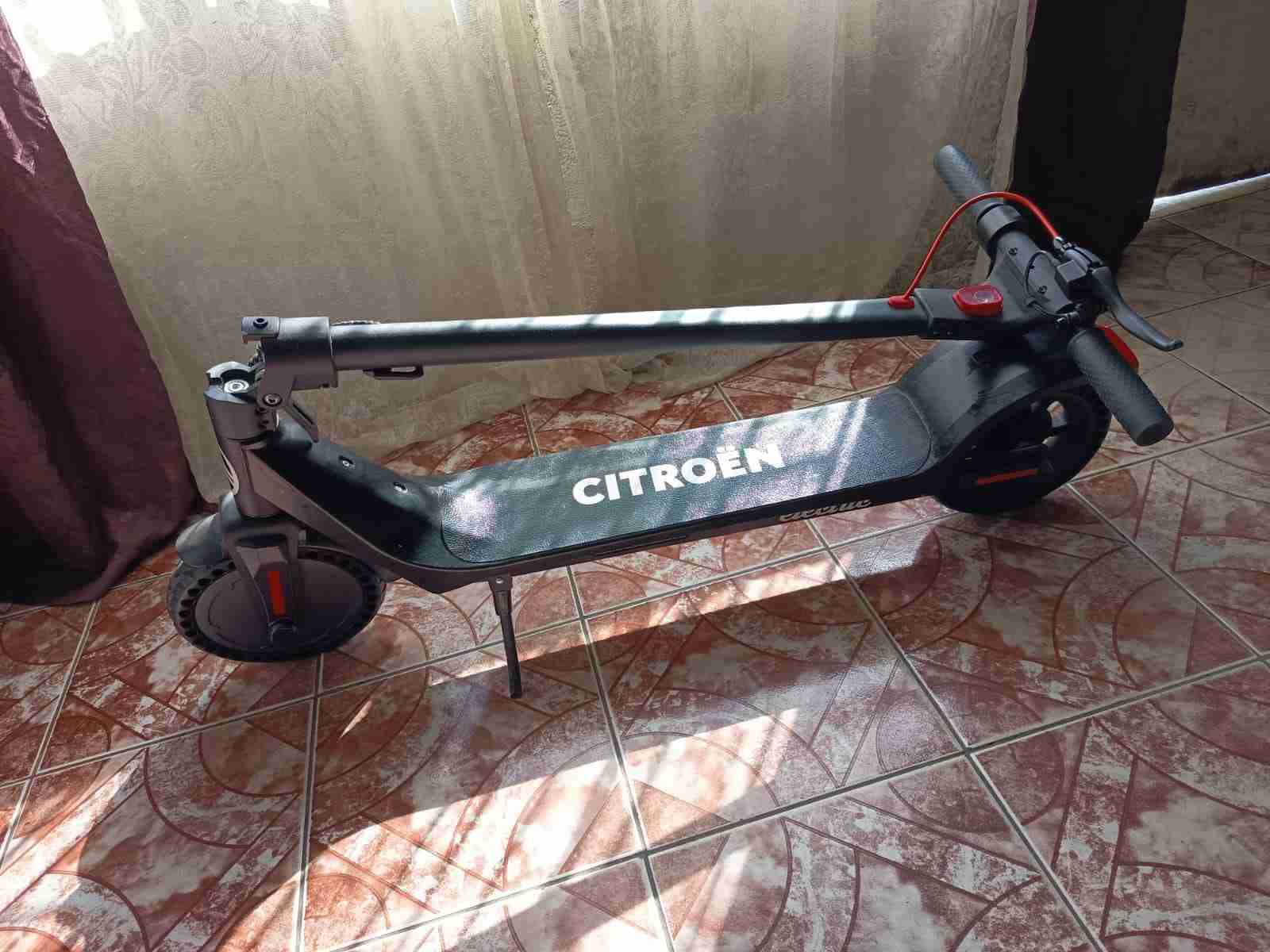Scooter eléctrico Citroën - miniatura 4