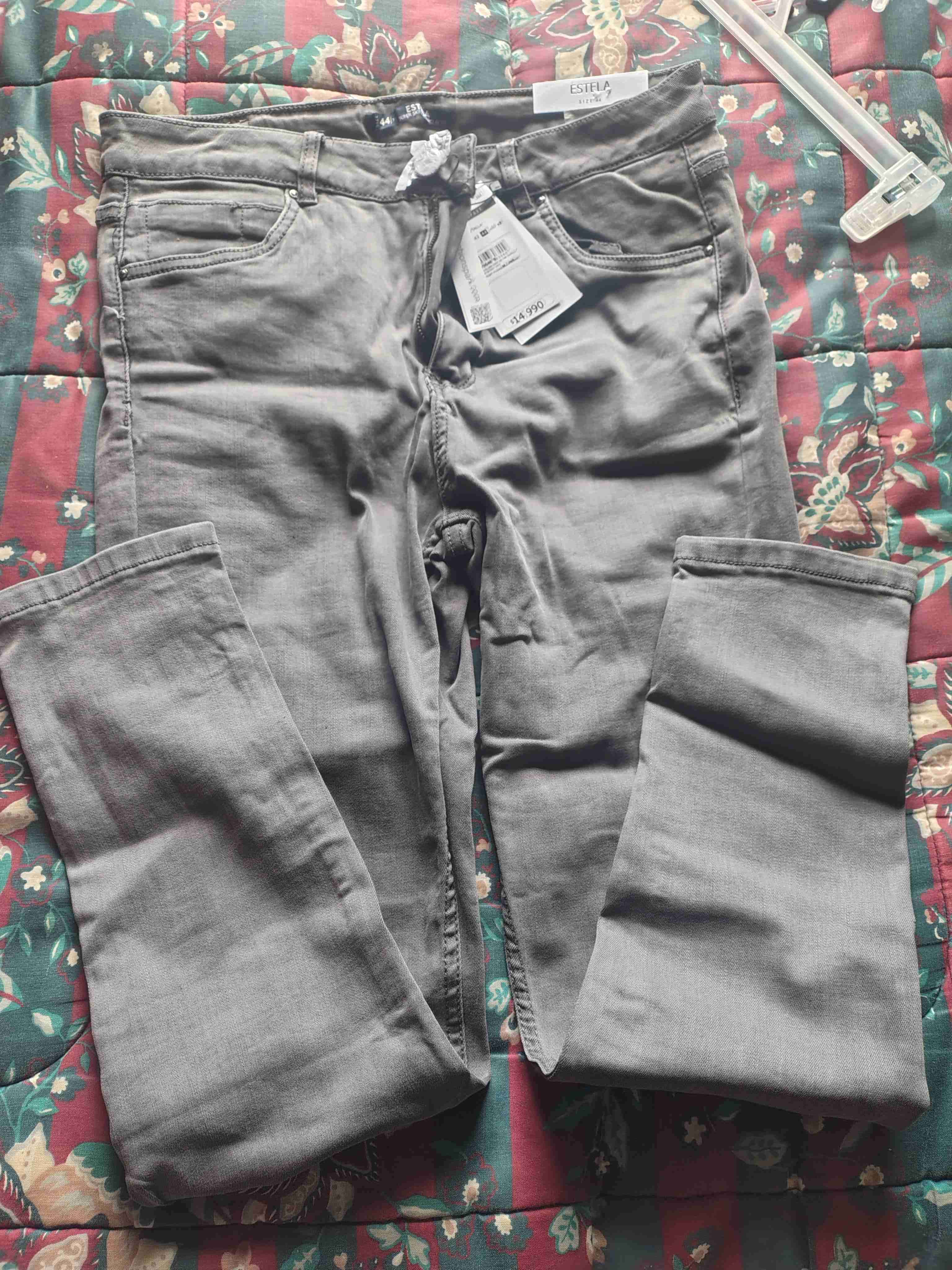 Jeans grises marca Estefanía - 2