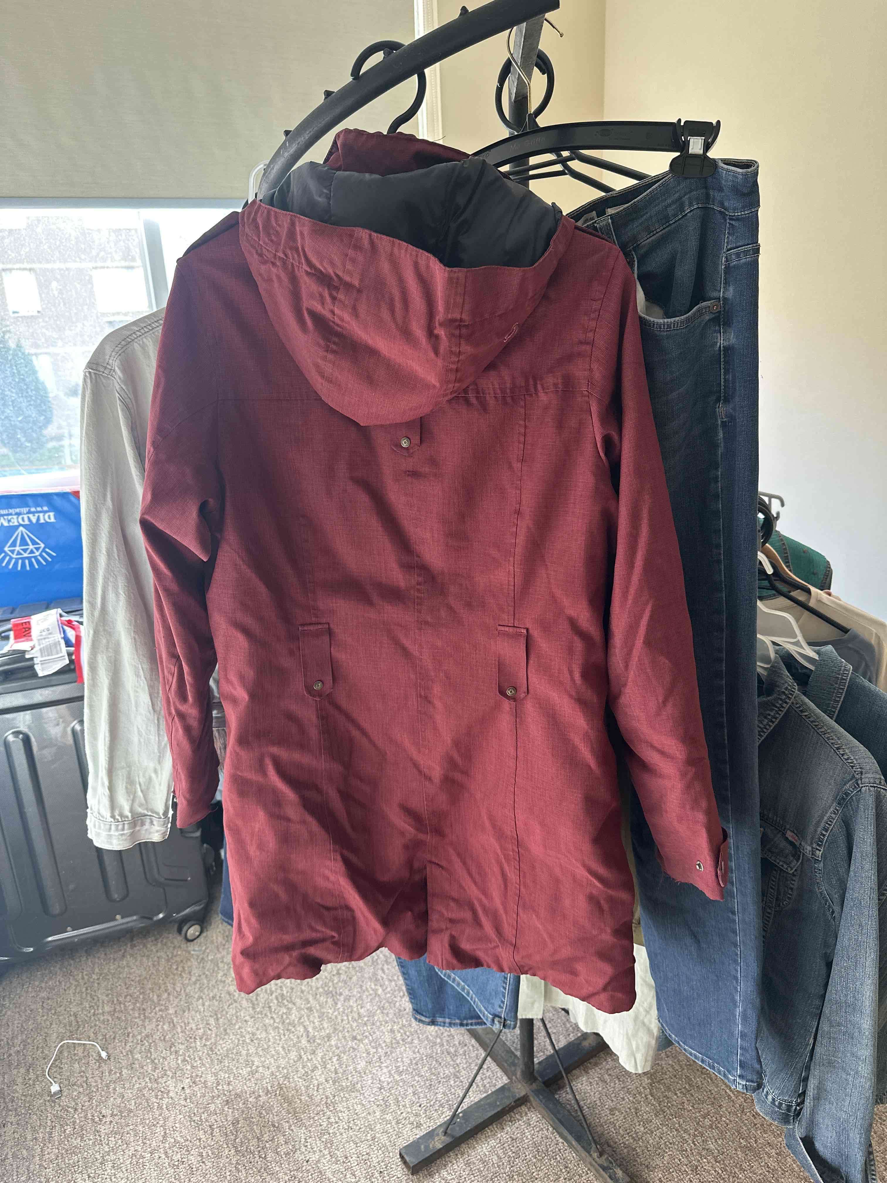 Parka burdeo con capucha - 2