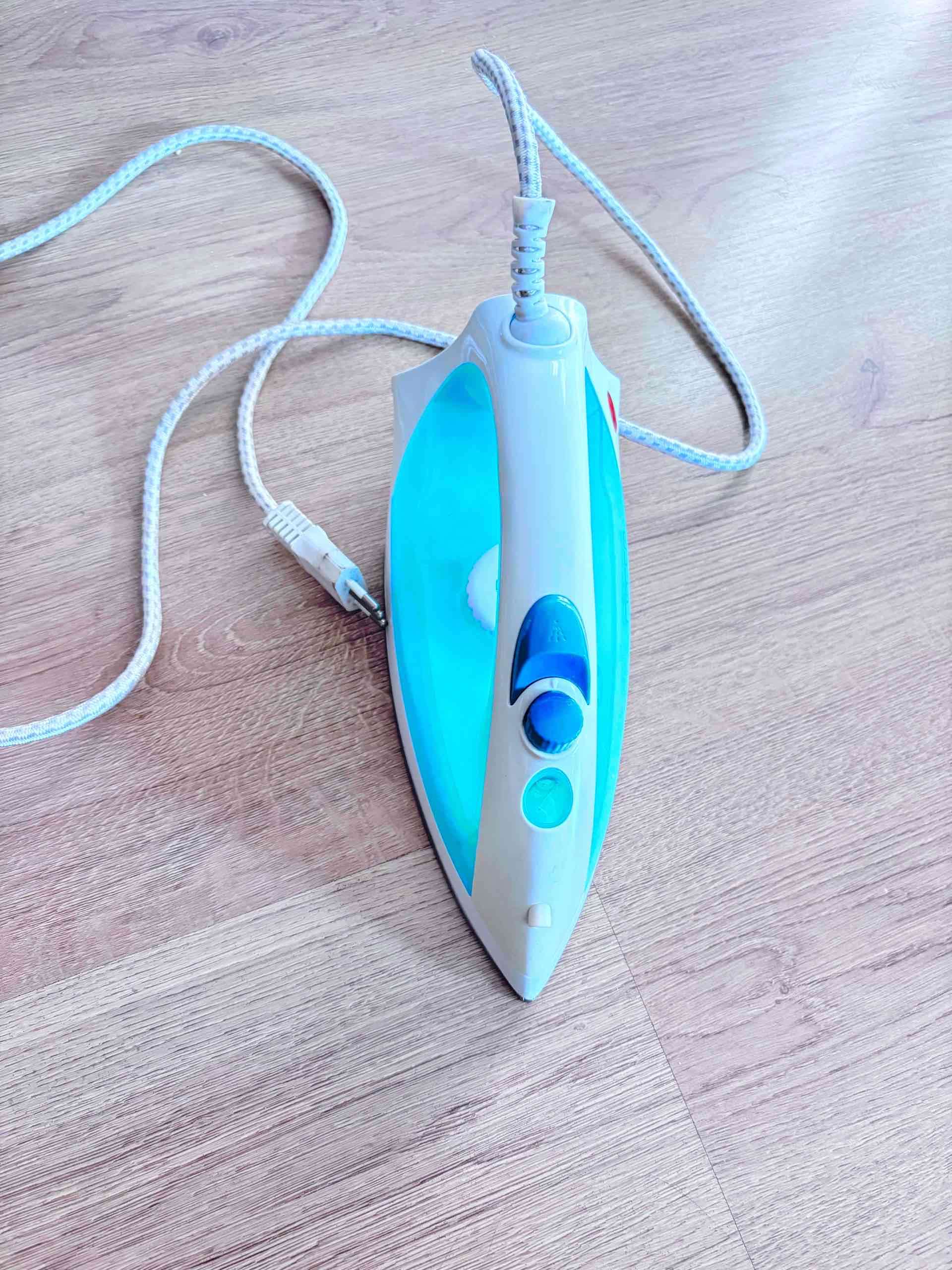 Plancha eléctrica azul - miniatura 2