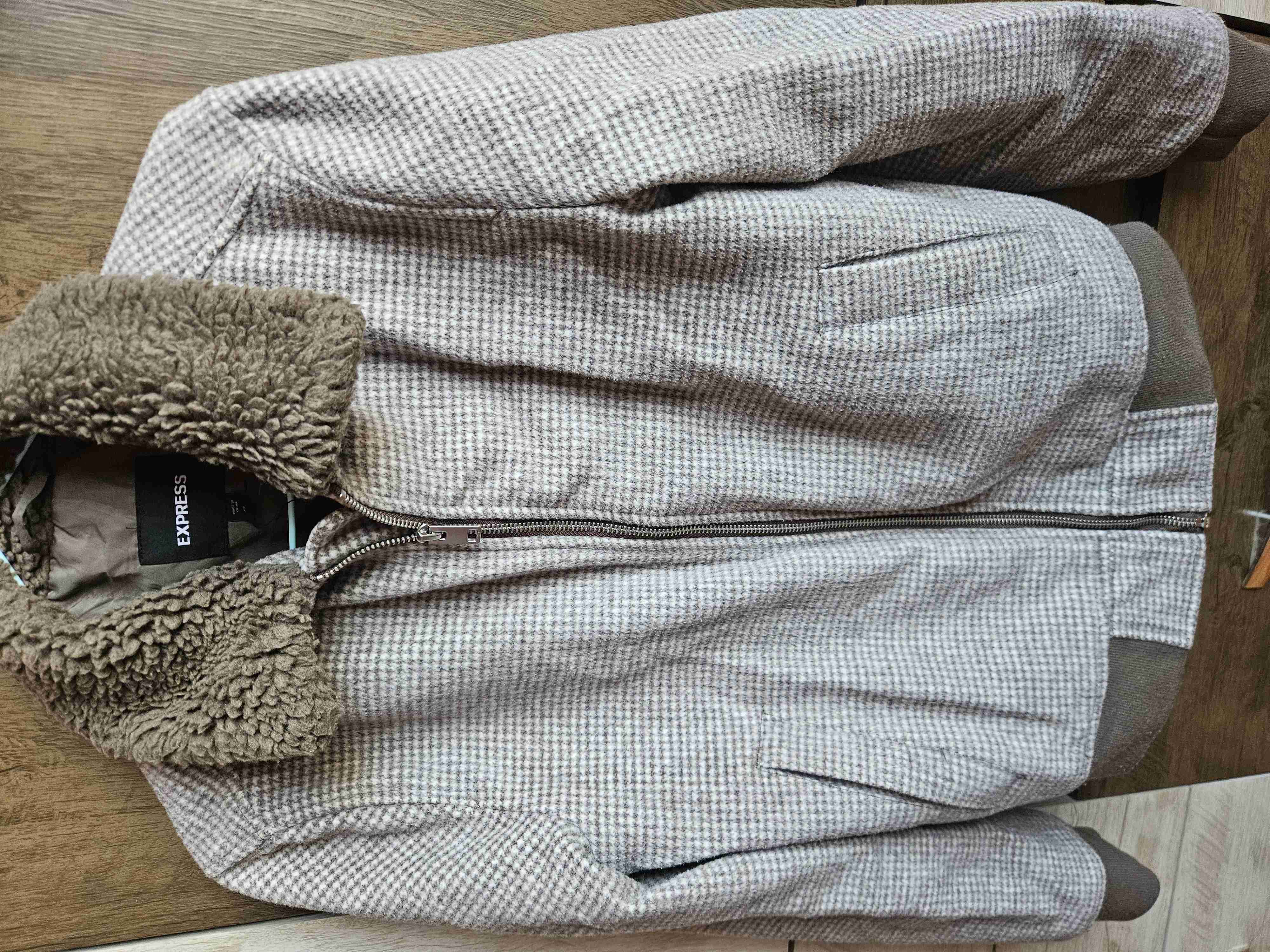 Chaqueta de lana con cuello de borrego - miniatura 1