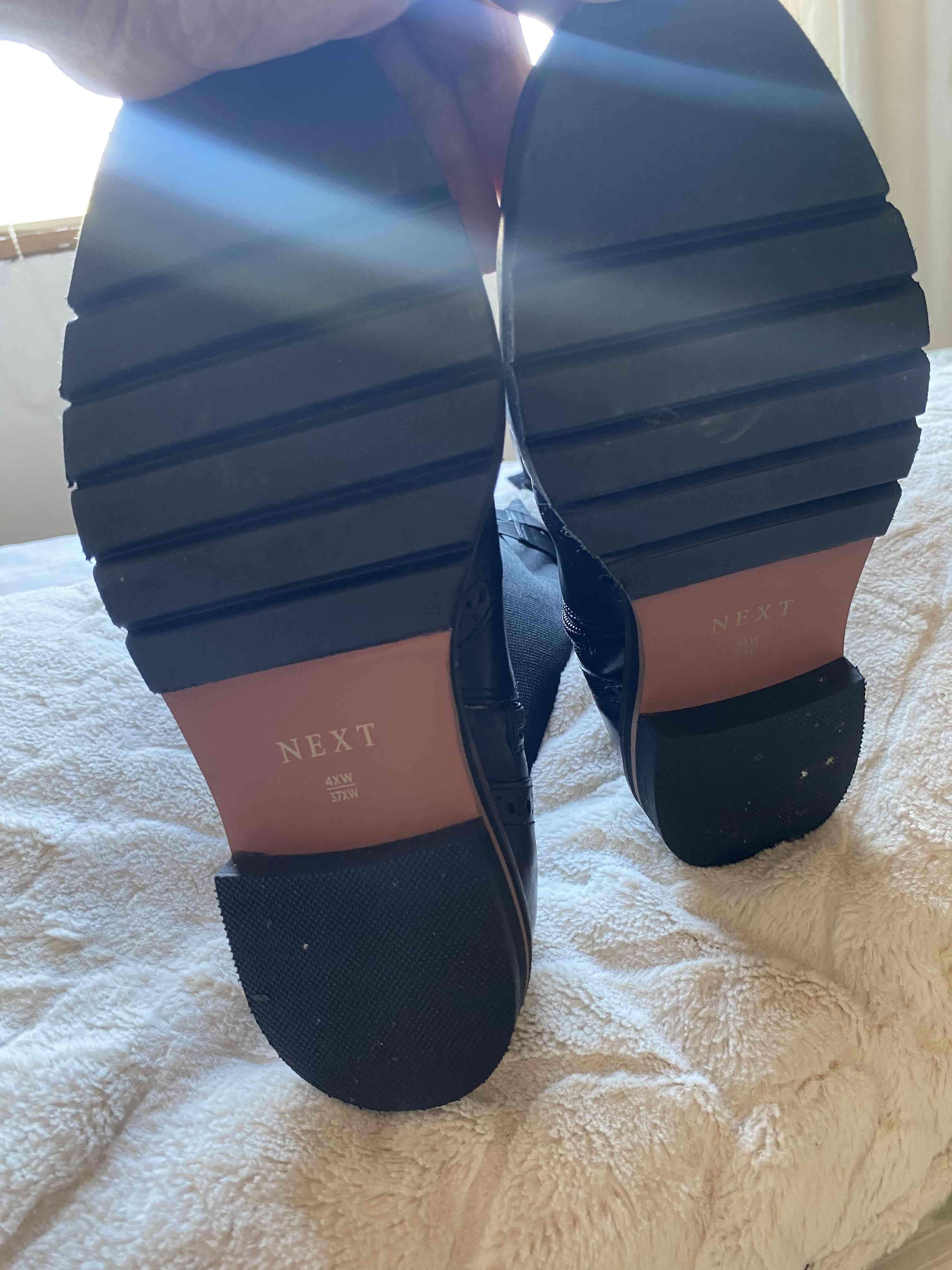 Botas negras de cuero - 5