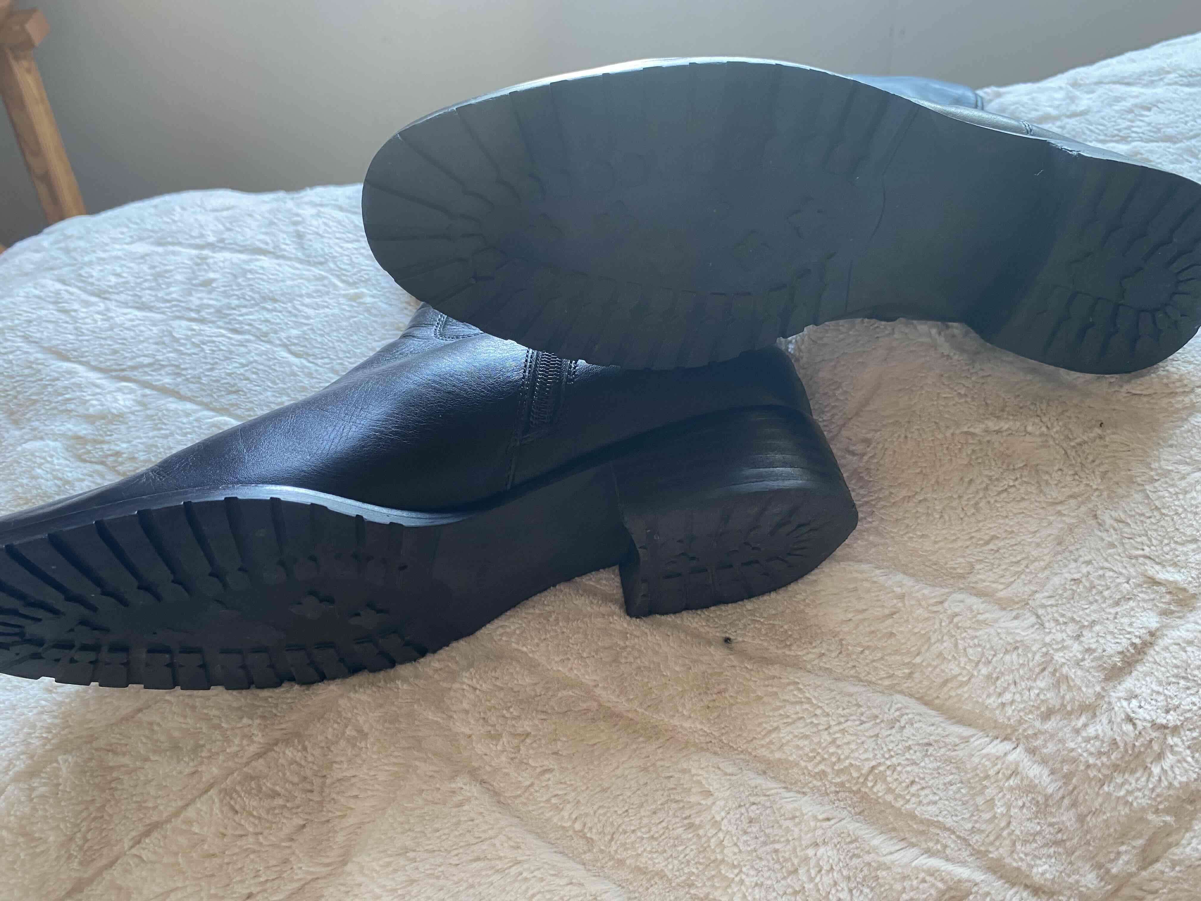 Botas de cuero negras altas - miniatura 4