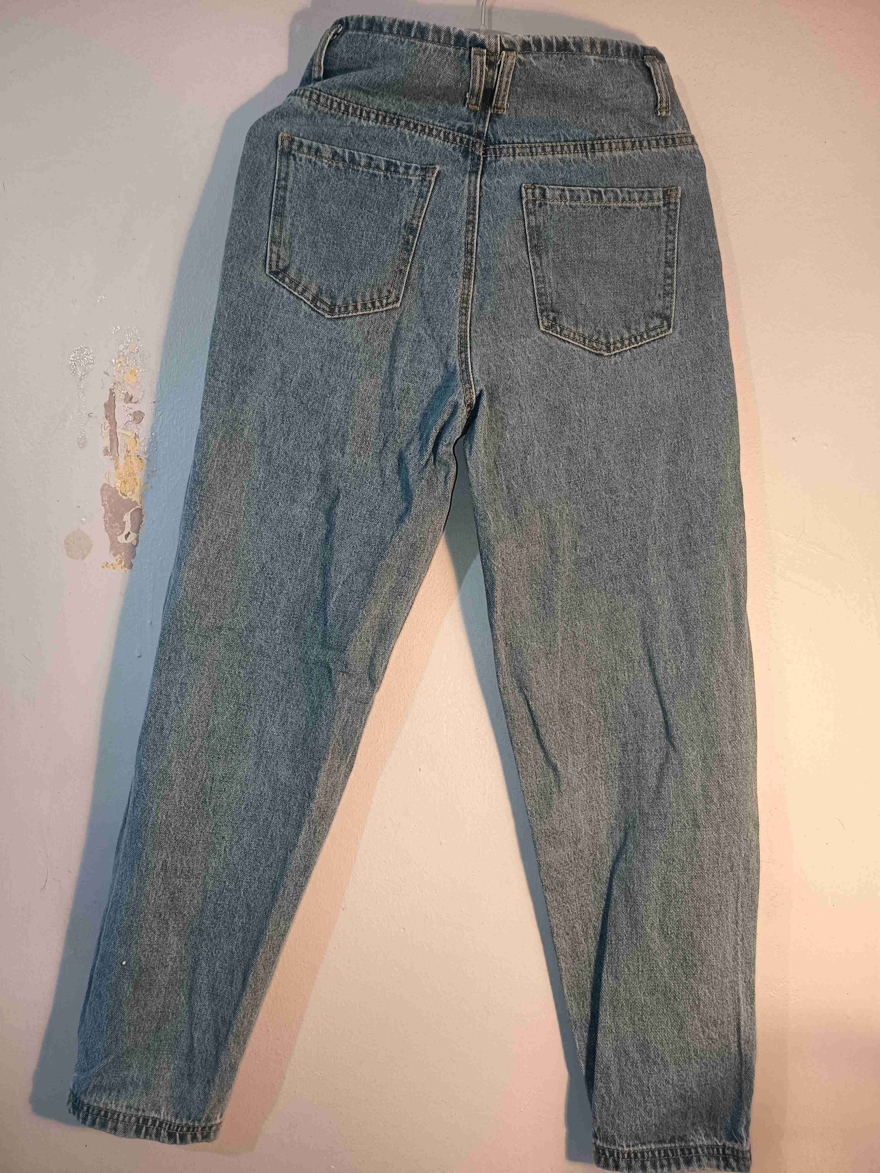 Jeans clásicos azul claro - miniatura 2