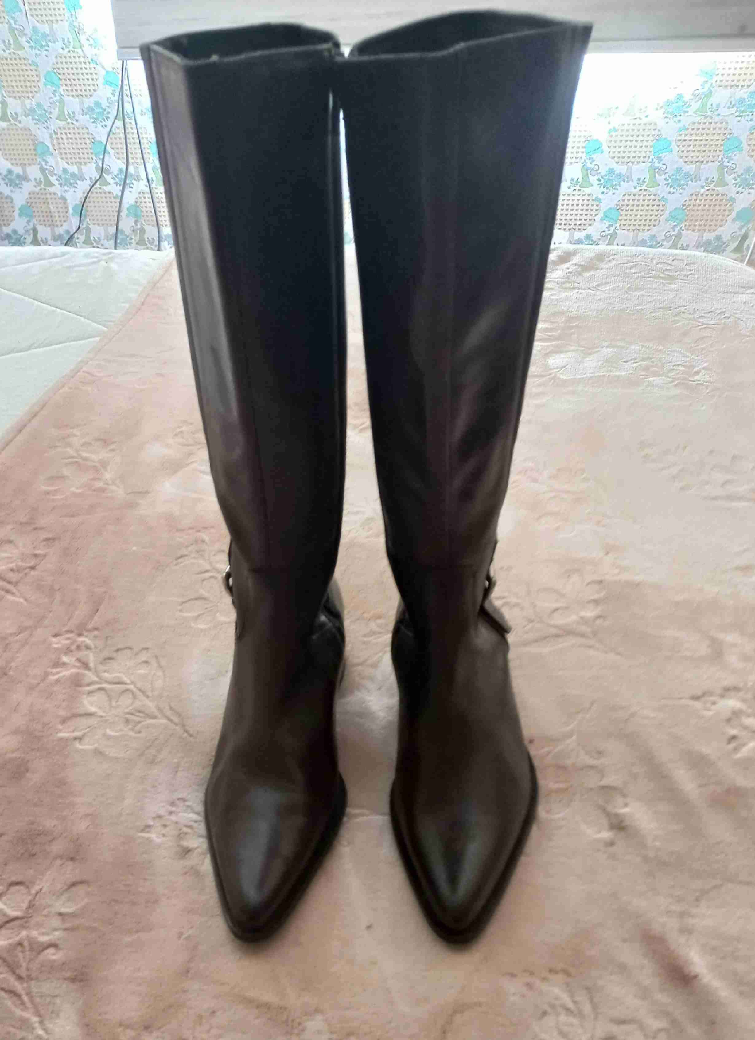 Botas largas marrón de cuero - miniatura 3