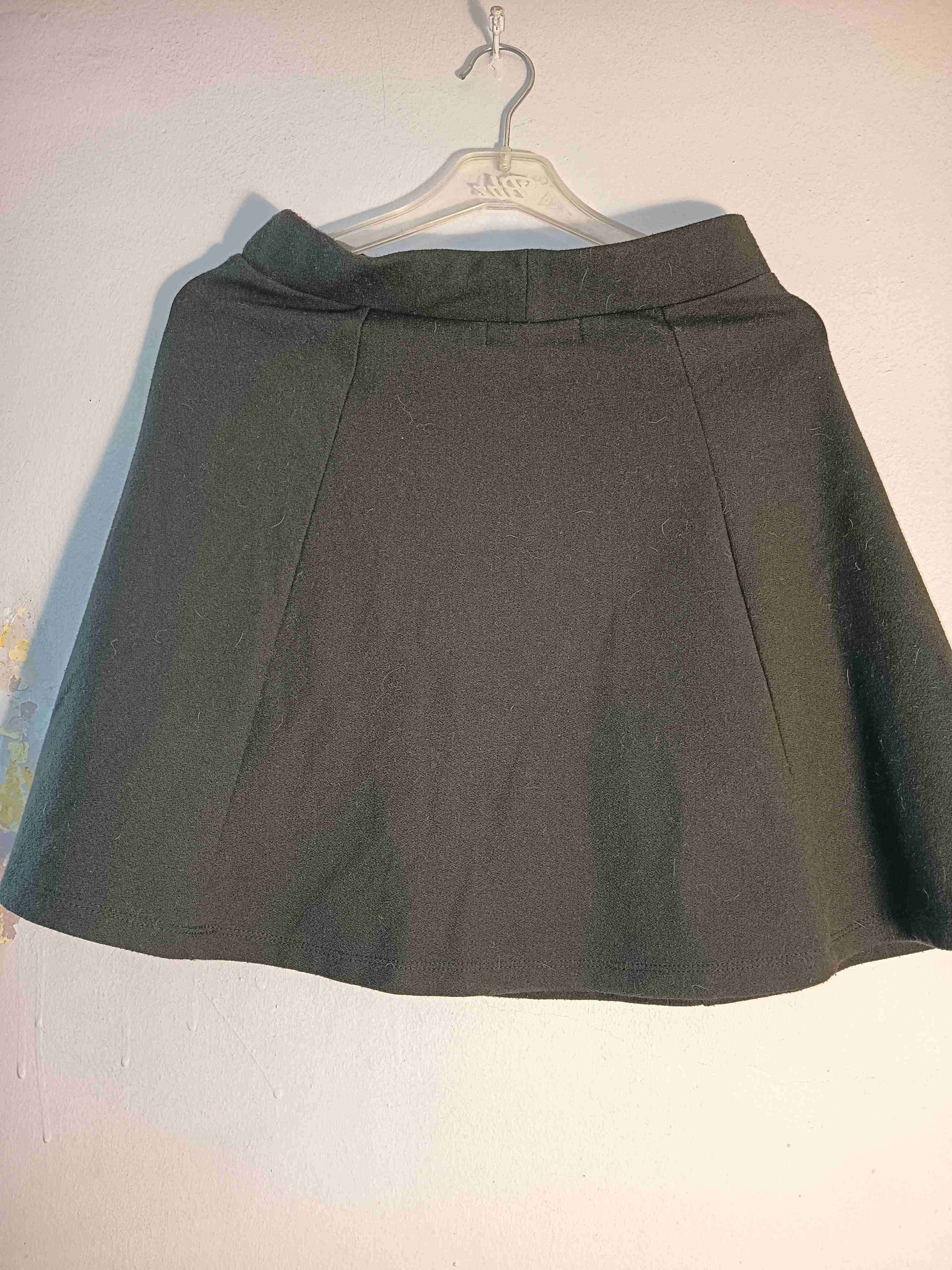 Falda negra - miniatura 3