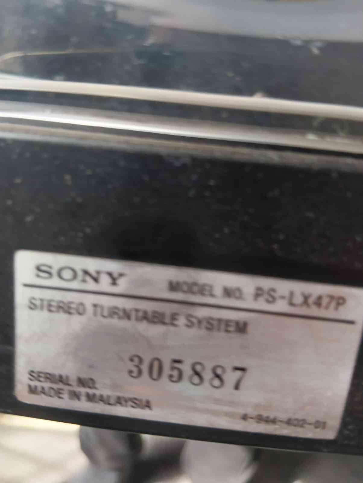 Tocadiscos Sony con vinilo - miniatura 2