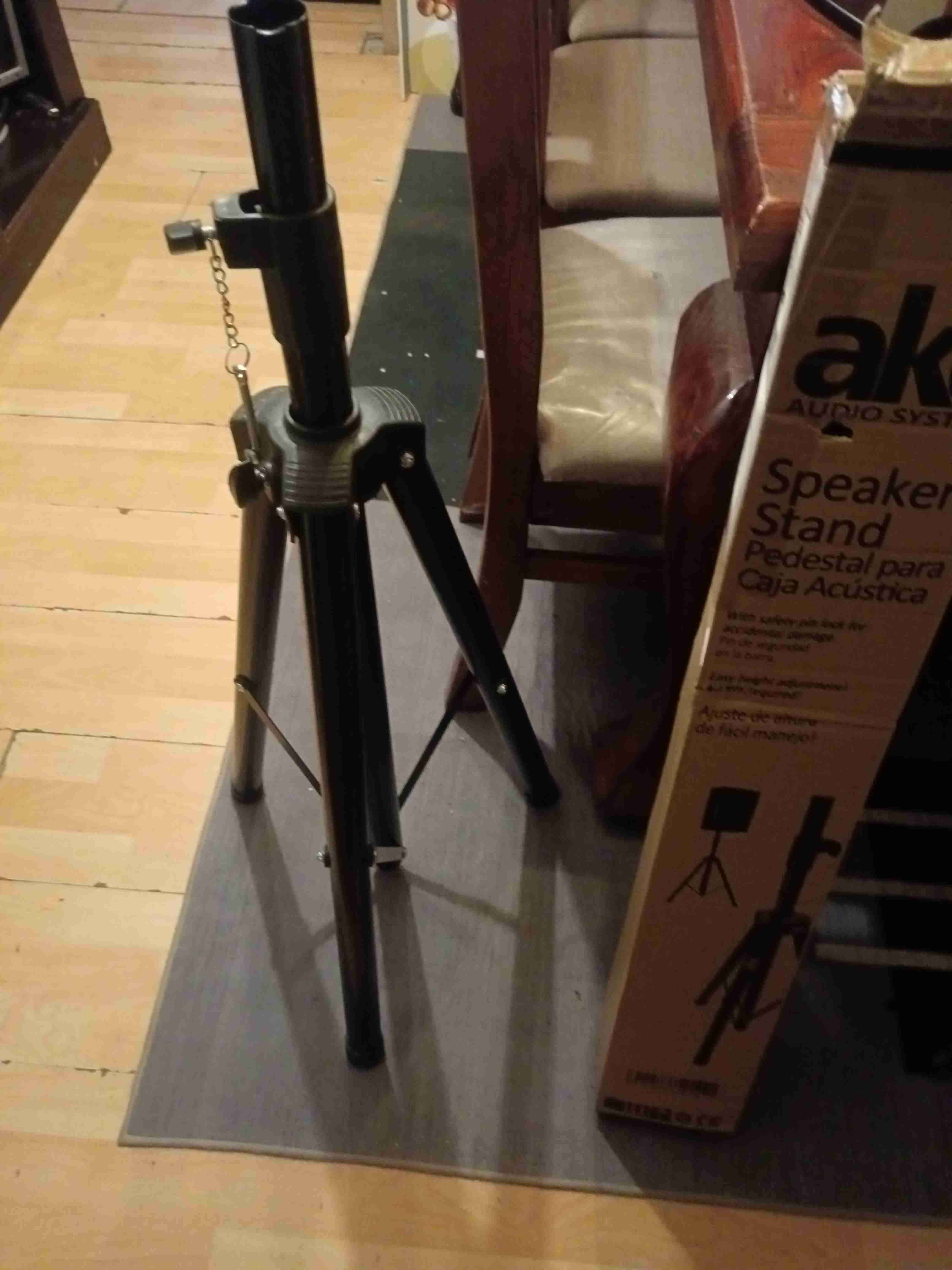 Pedestal para Caja Acústica AKC - miniatura 3