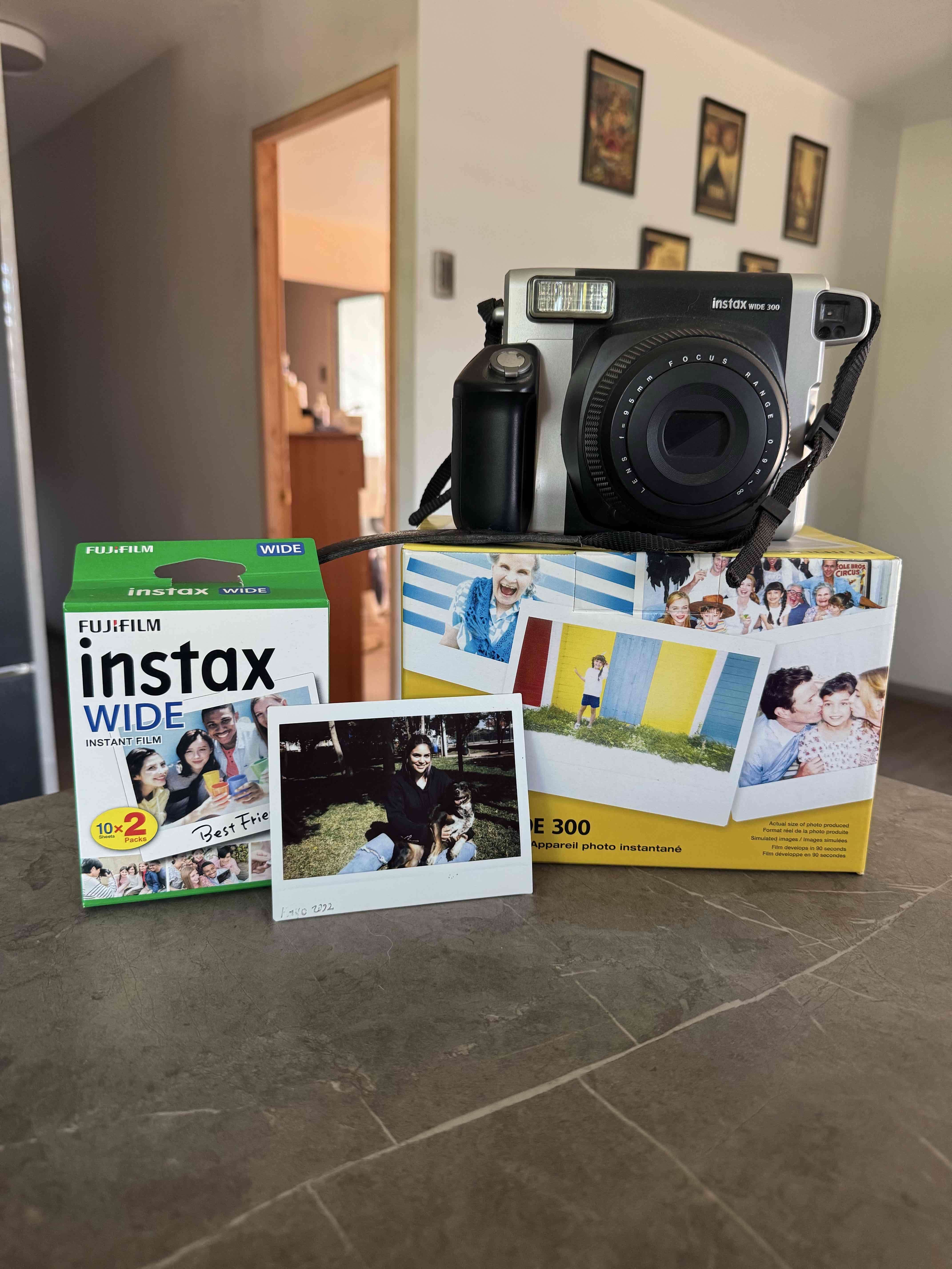 Cámara instantánea Fujifilm Instax Wide 300