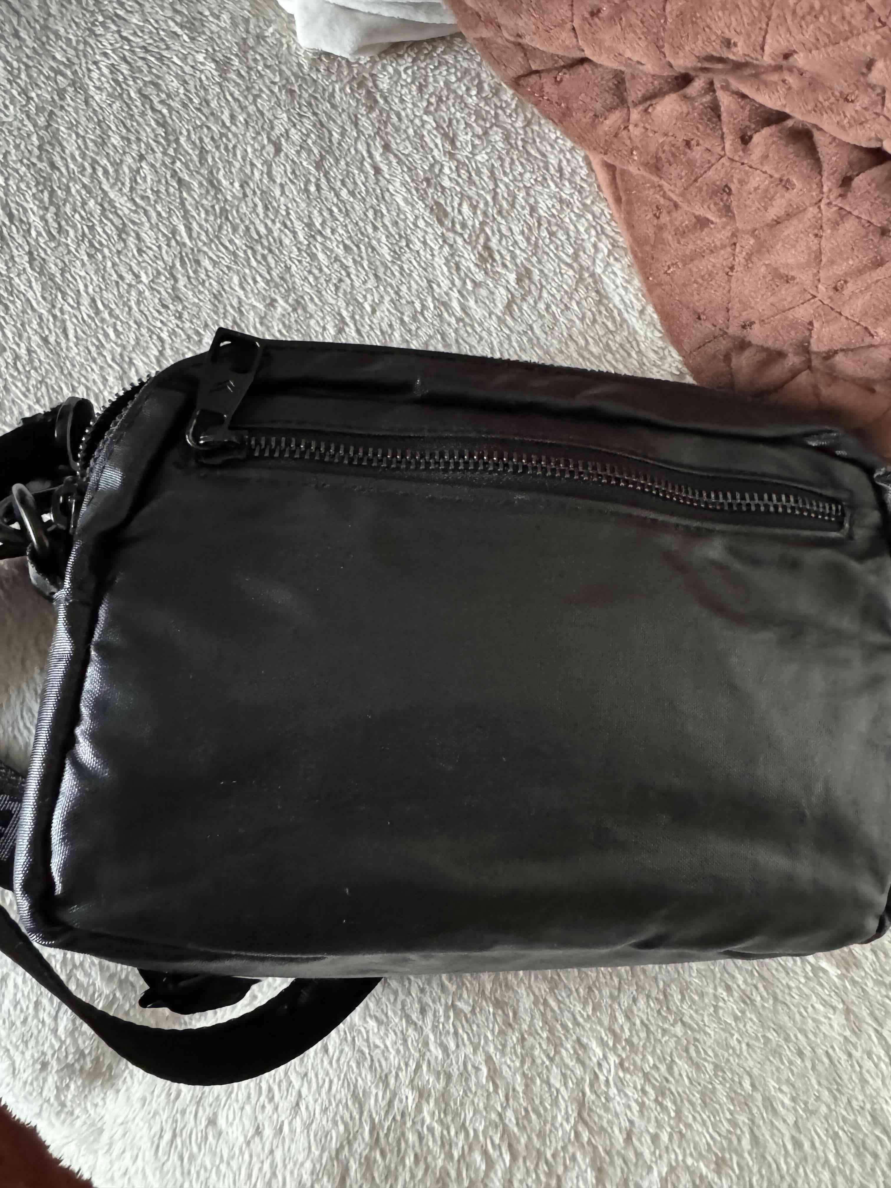 Bolso negro BUBBA compacto - miniatura 2