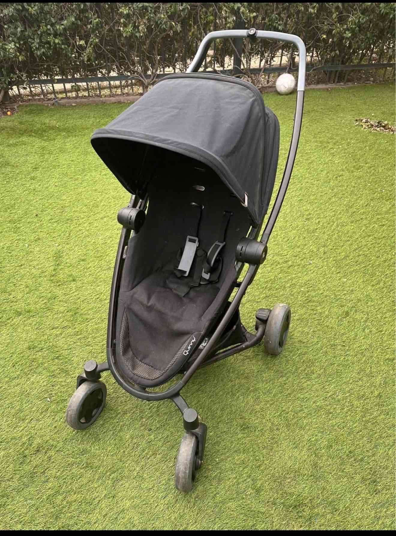 Coche de bebé negro Quinny - miniatura 4