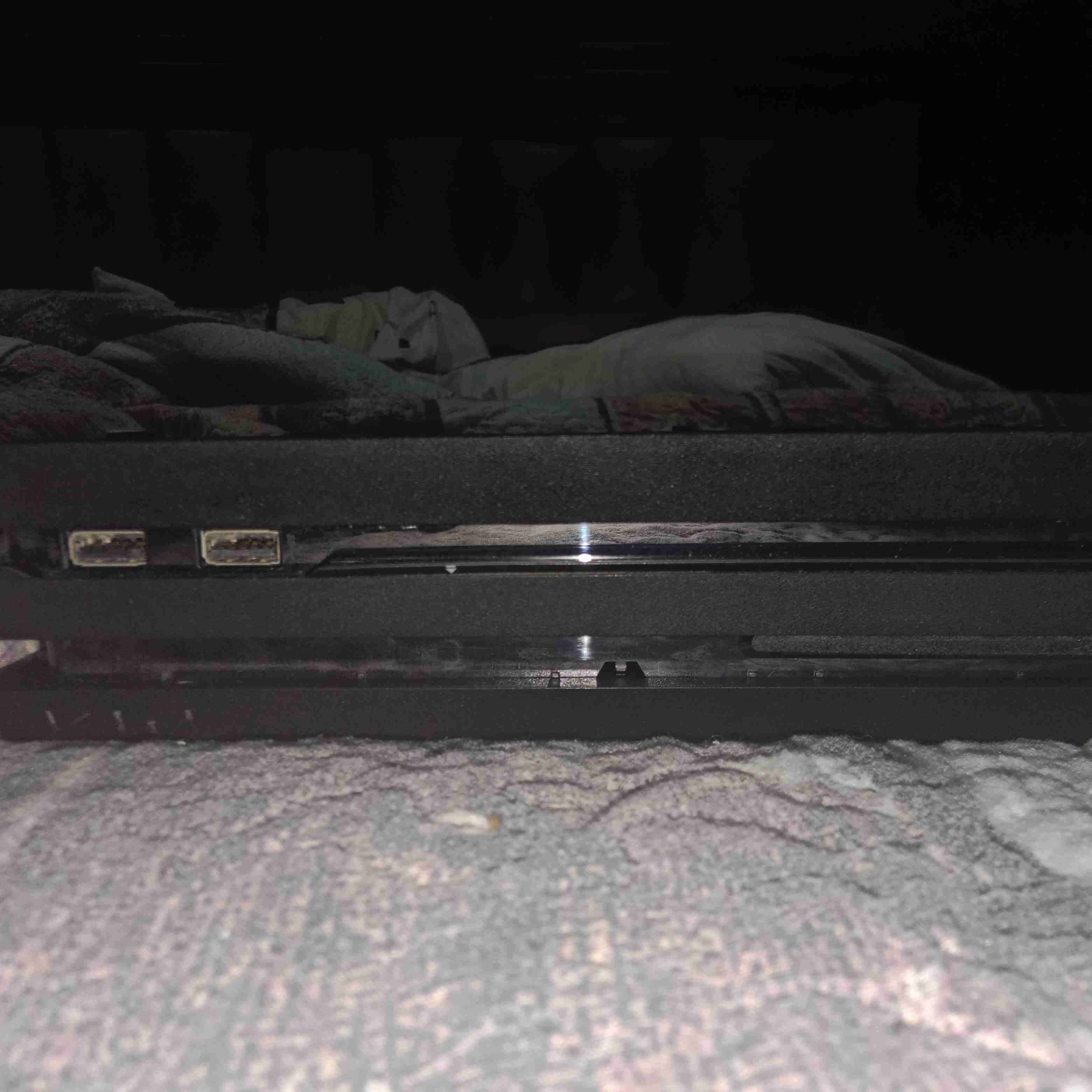 Consola PlayStation 4 Pro sin control - miniatura 2