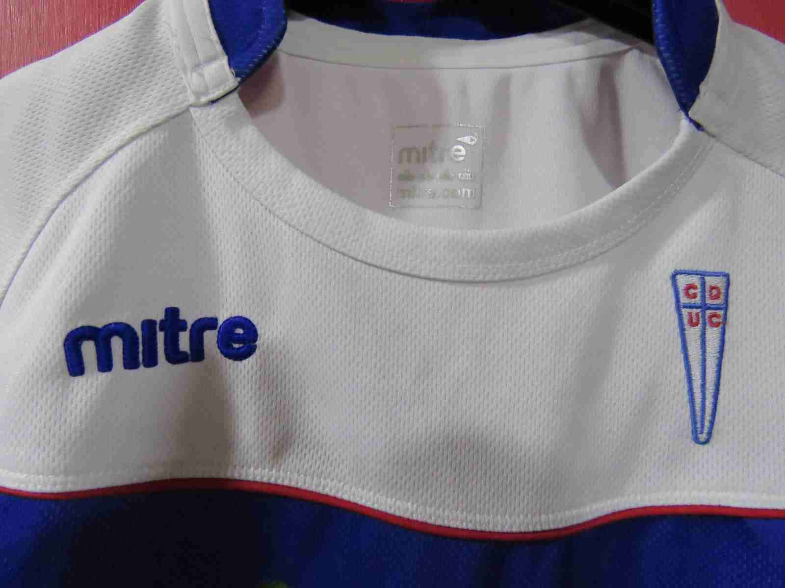 Camiseta la catolica - miniatura 3