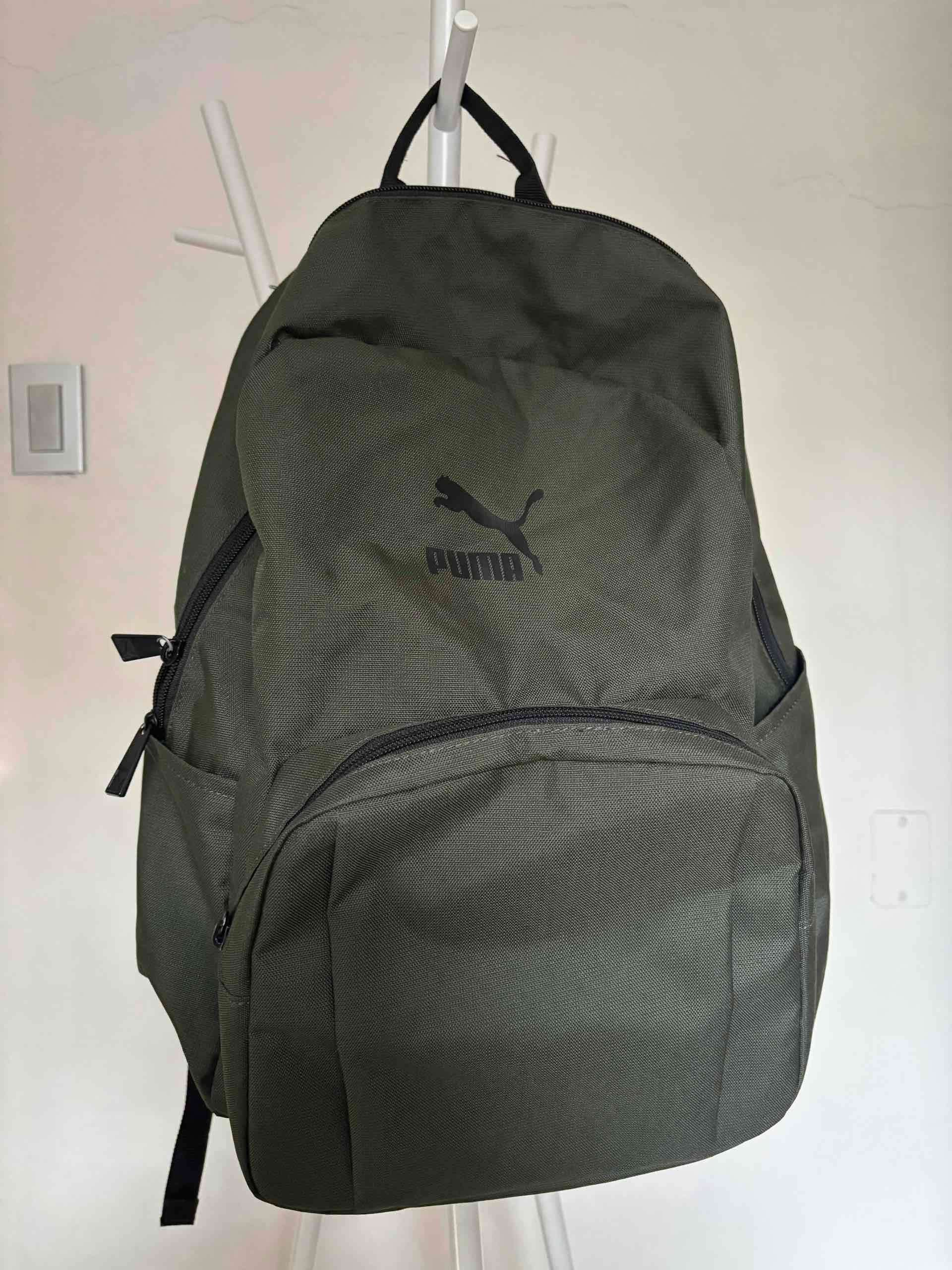 Mochila Puma verde