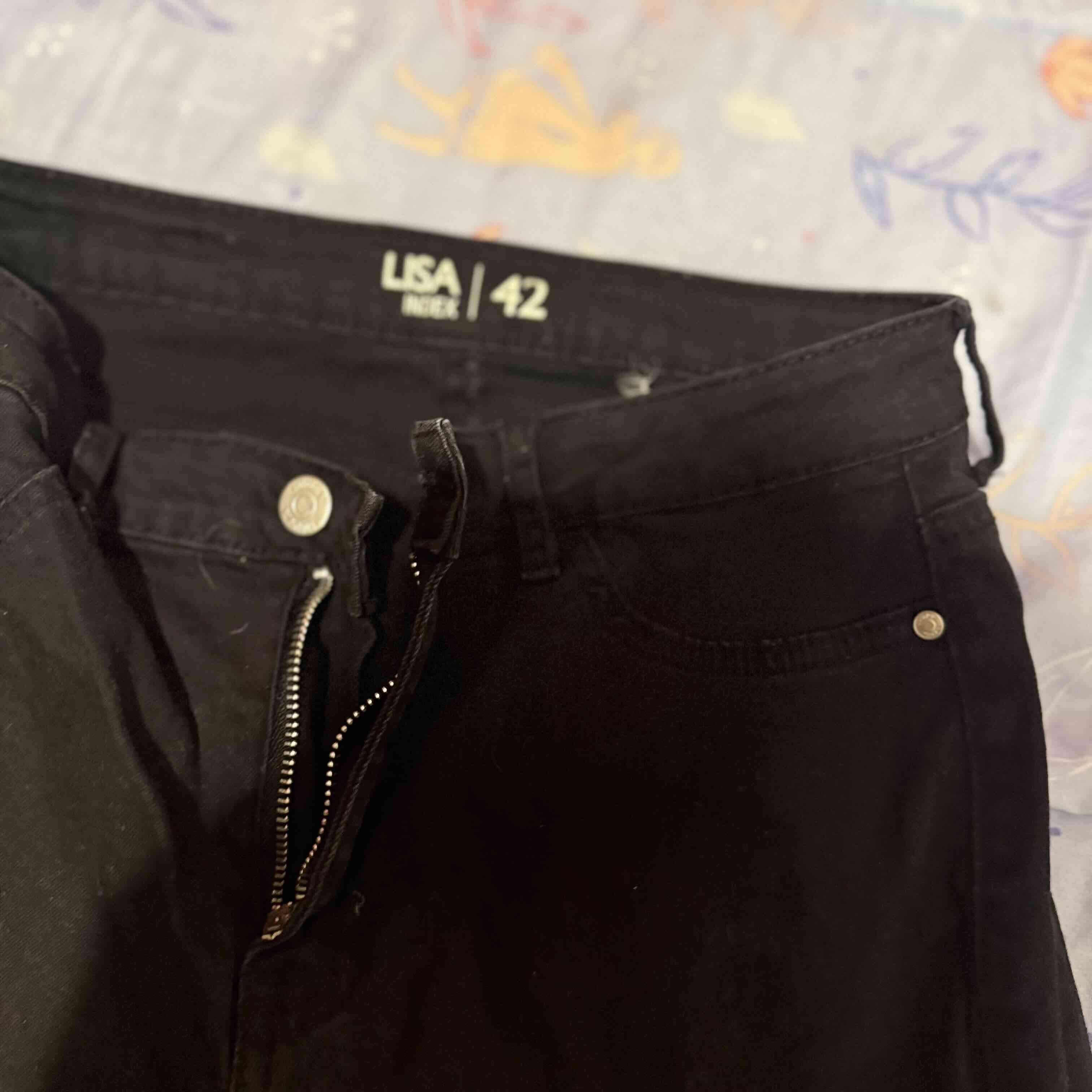 Jeans negros talla 42 - miniatura 1