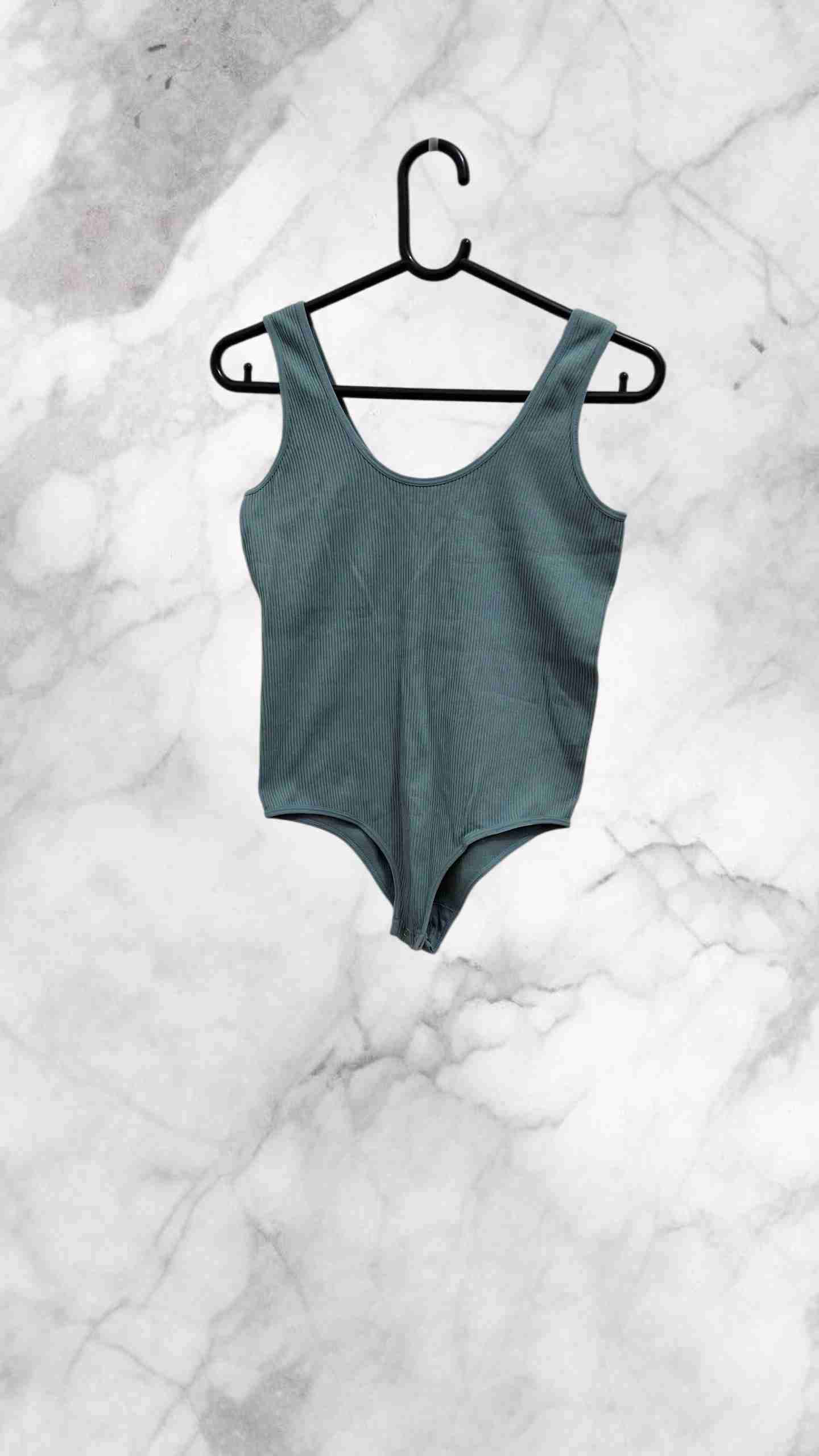 Body turquesa sin mangas