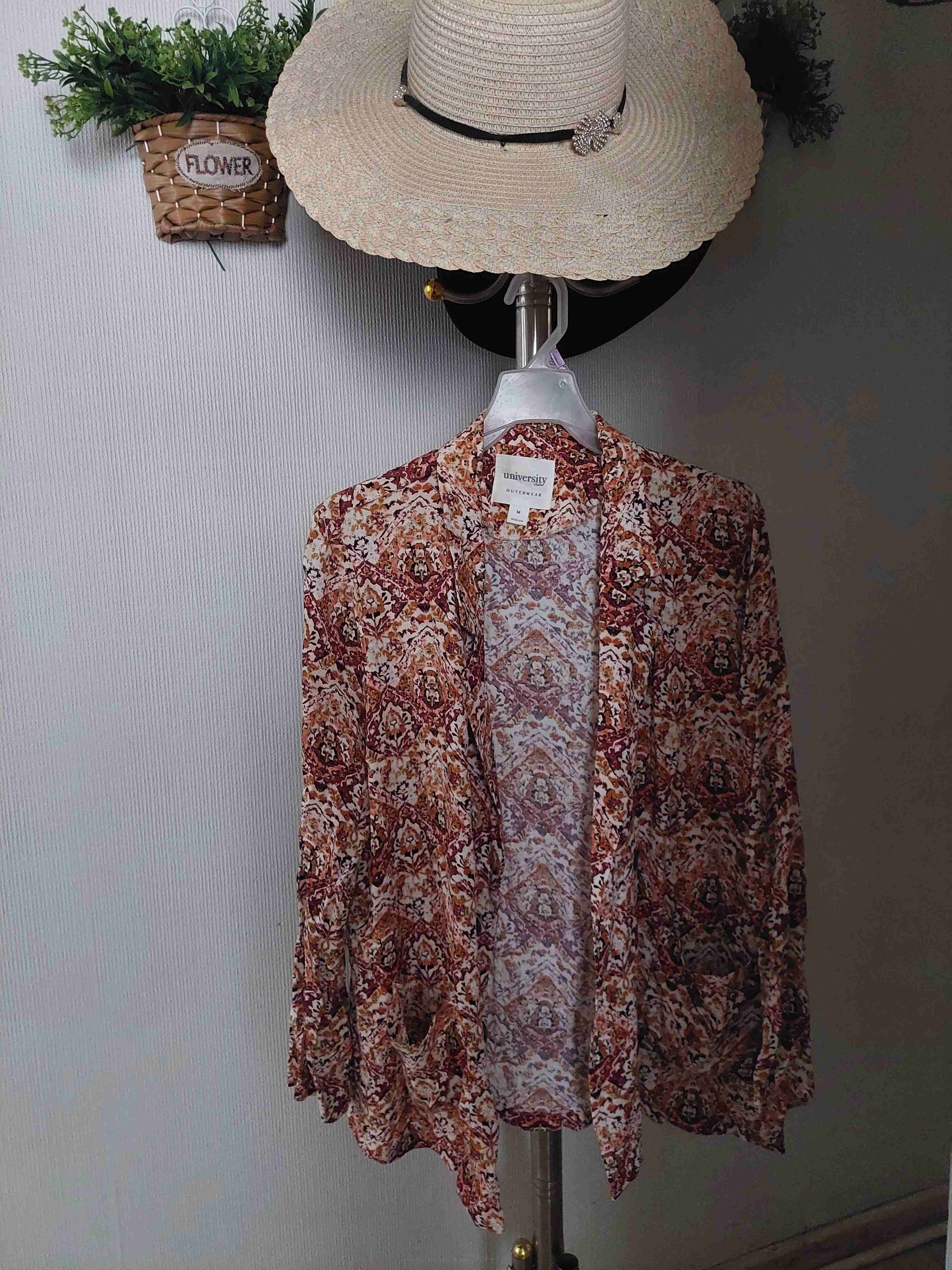 Blazer talla M de caída libre muy cómodo - 3