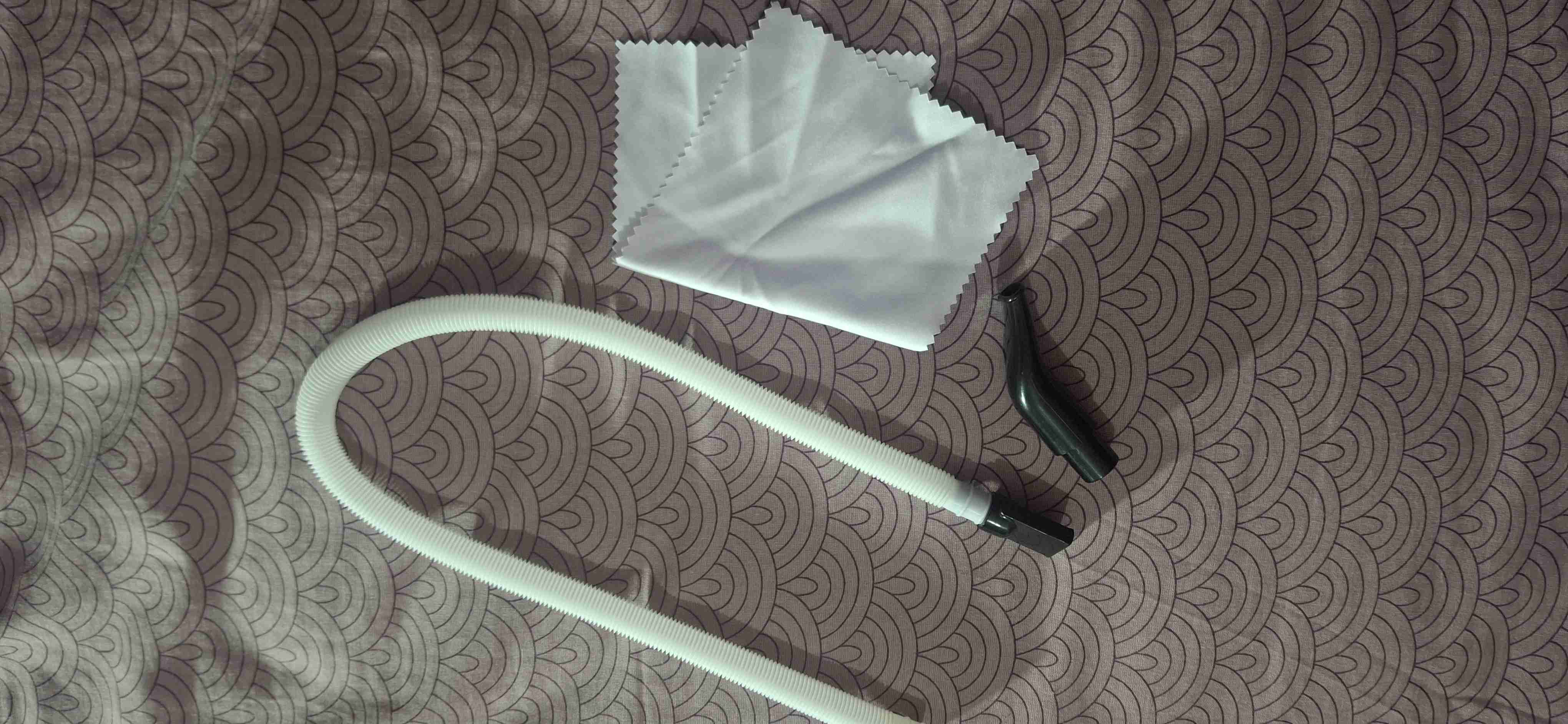 Melodica rosada , 32 notas, marca fussen con bolso - miniatura 3