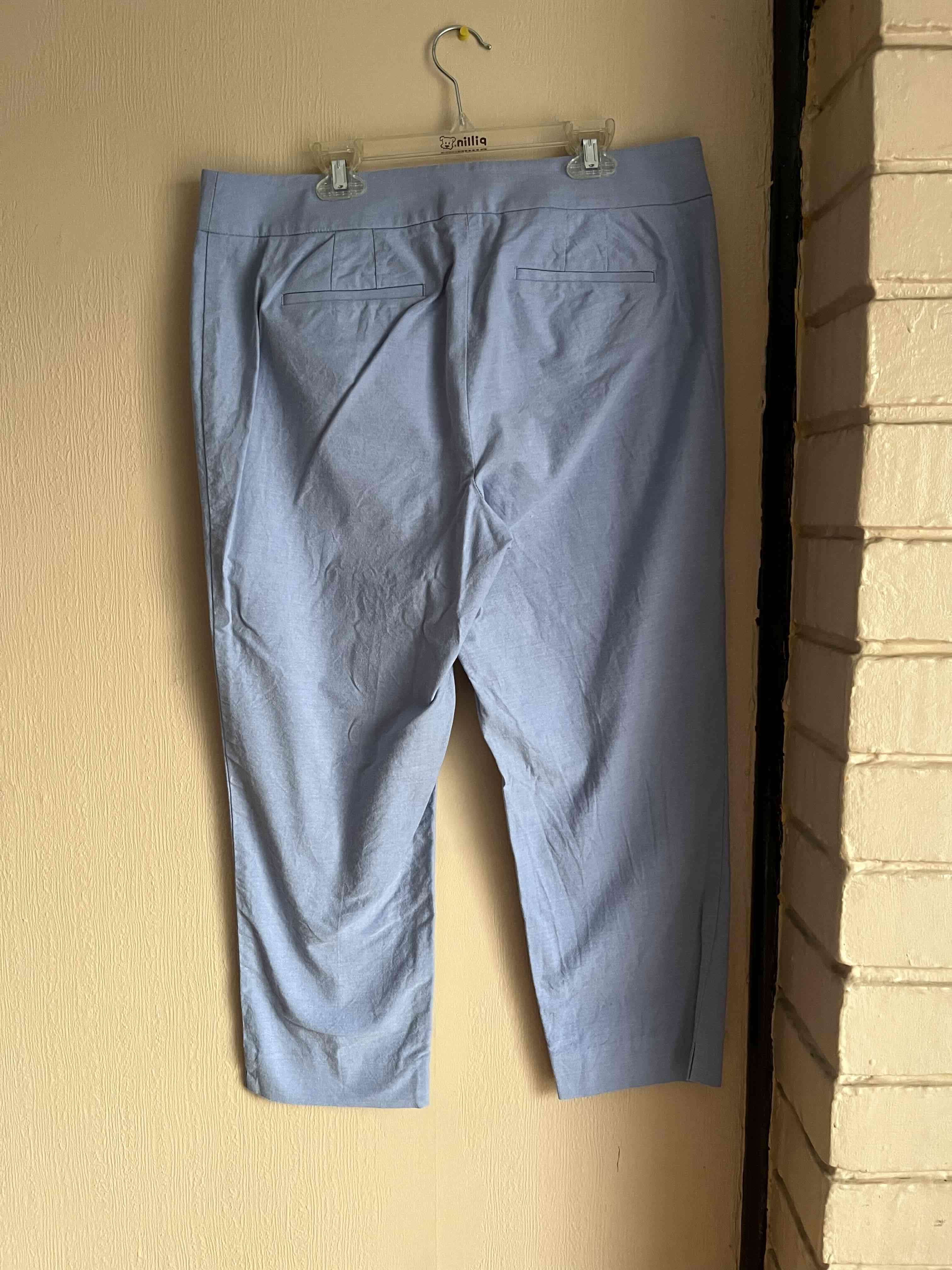 Pantalones azul claro talla 38 - 2