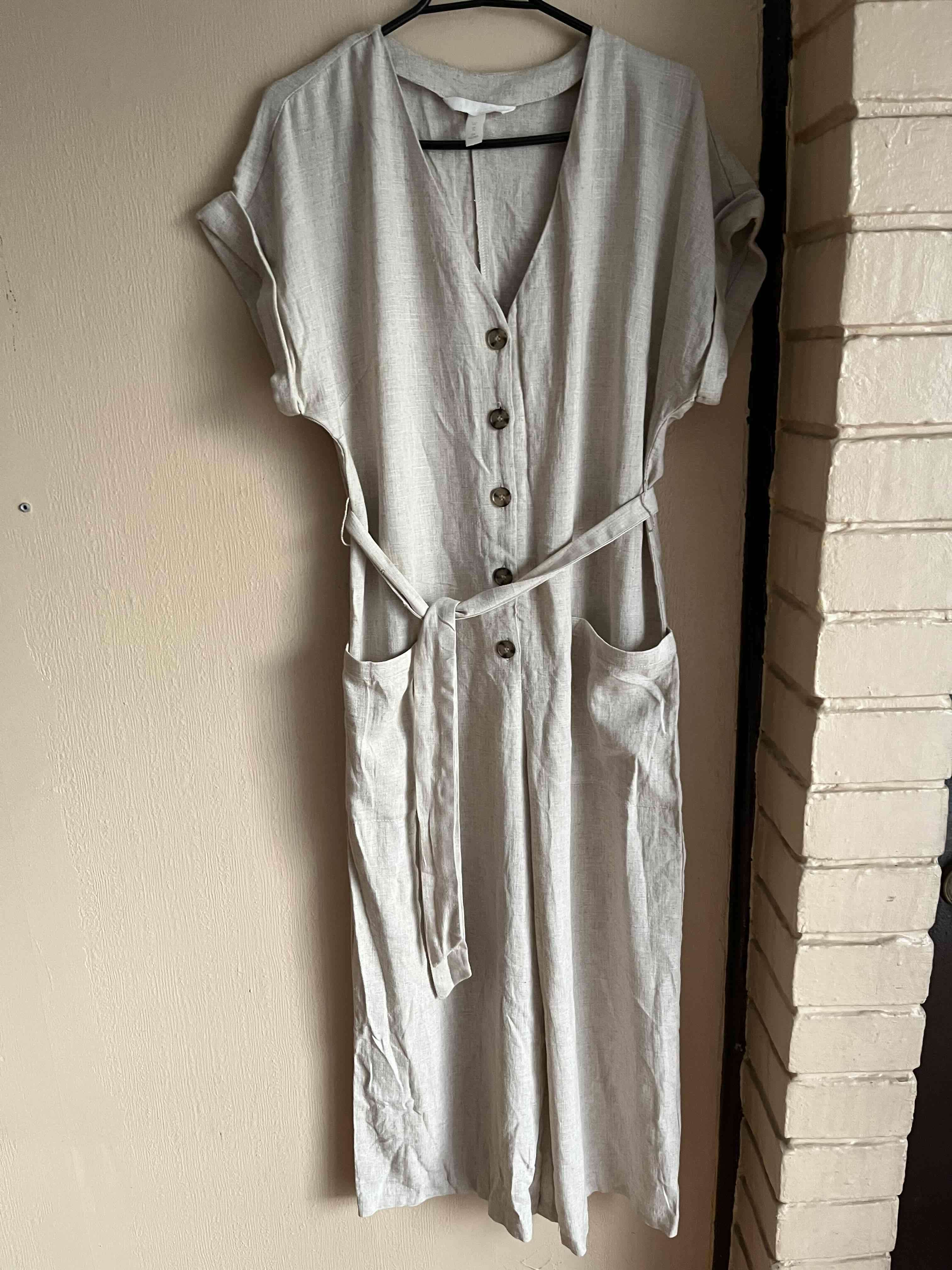 Enterito lino HyM talla 38 - miniatura 2