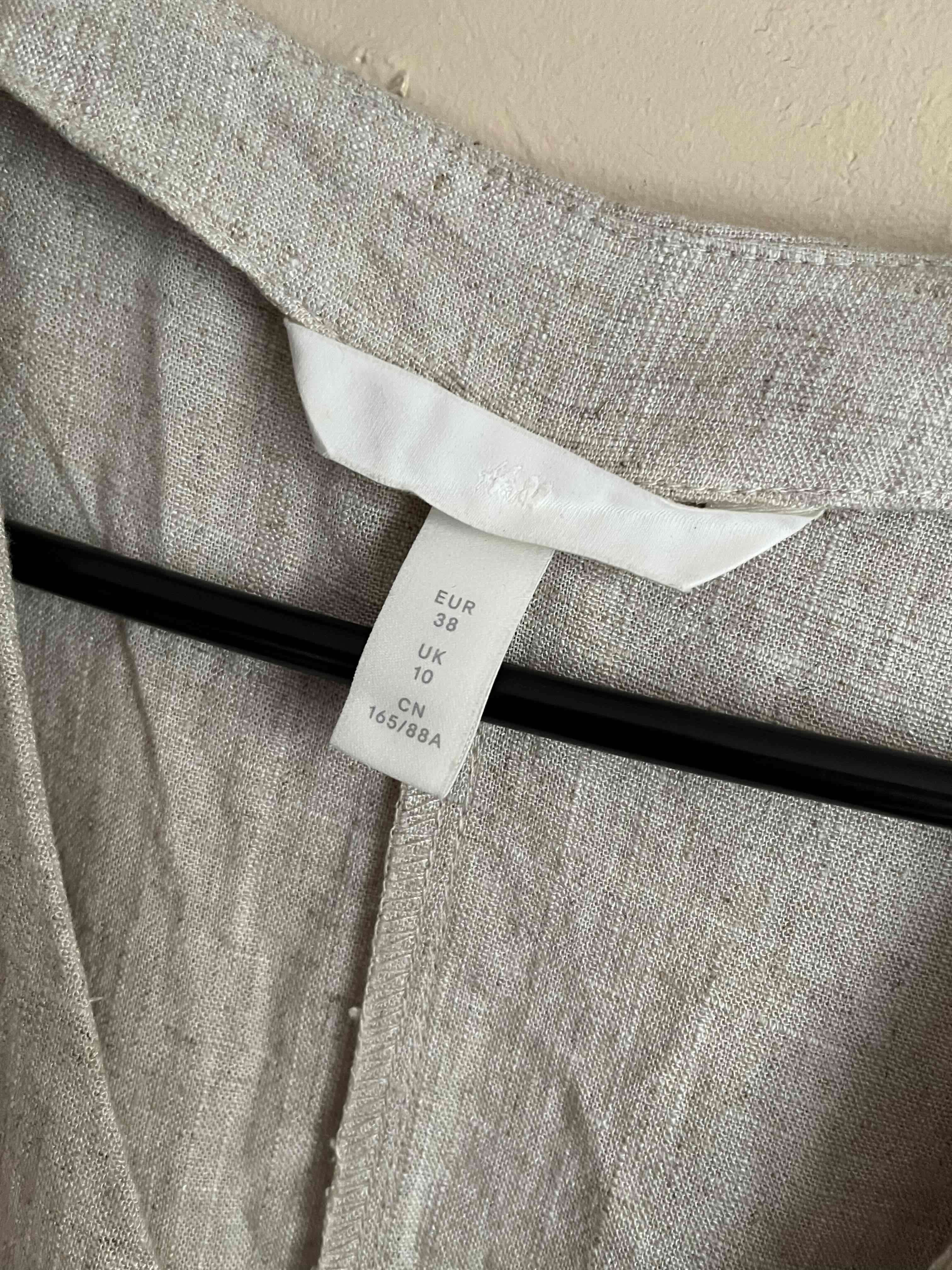 Enterito lino HyM talla 38 - miniatura 3