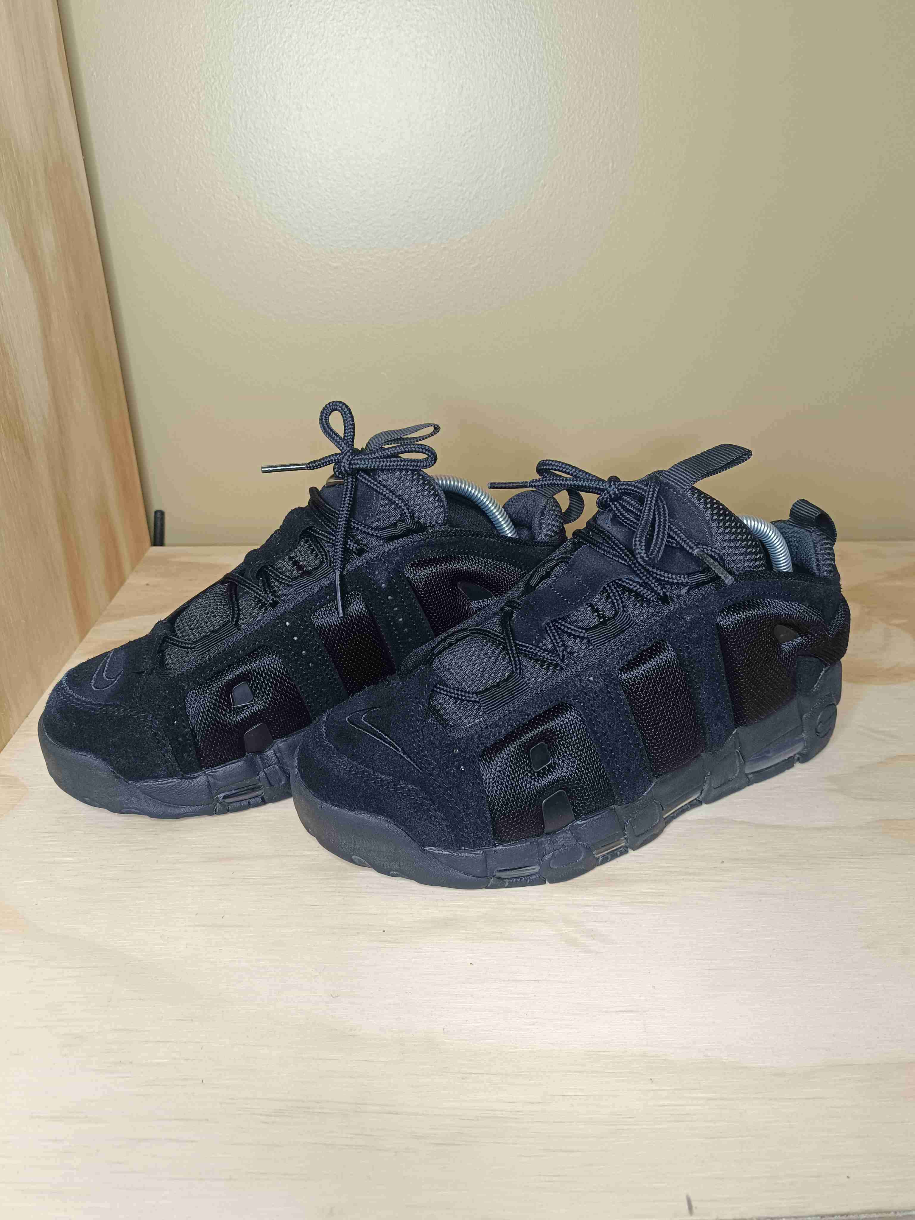 Nike Air More Uptempo Triple Black Talla 8 US OG - miniatura 6